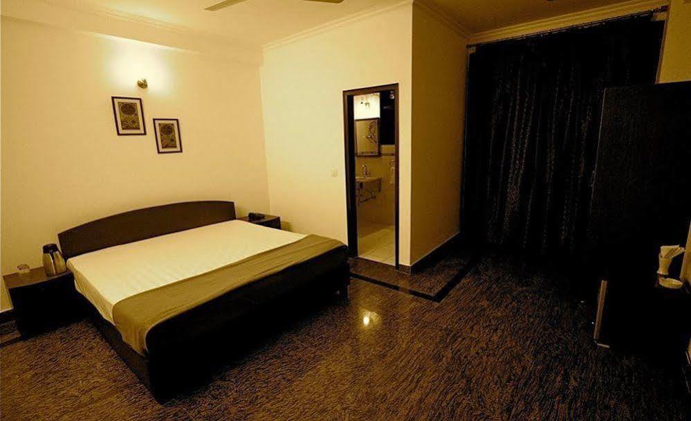 O Vm Residency Hotel