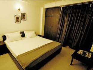 O Vm Residency Hotel 4*