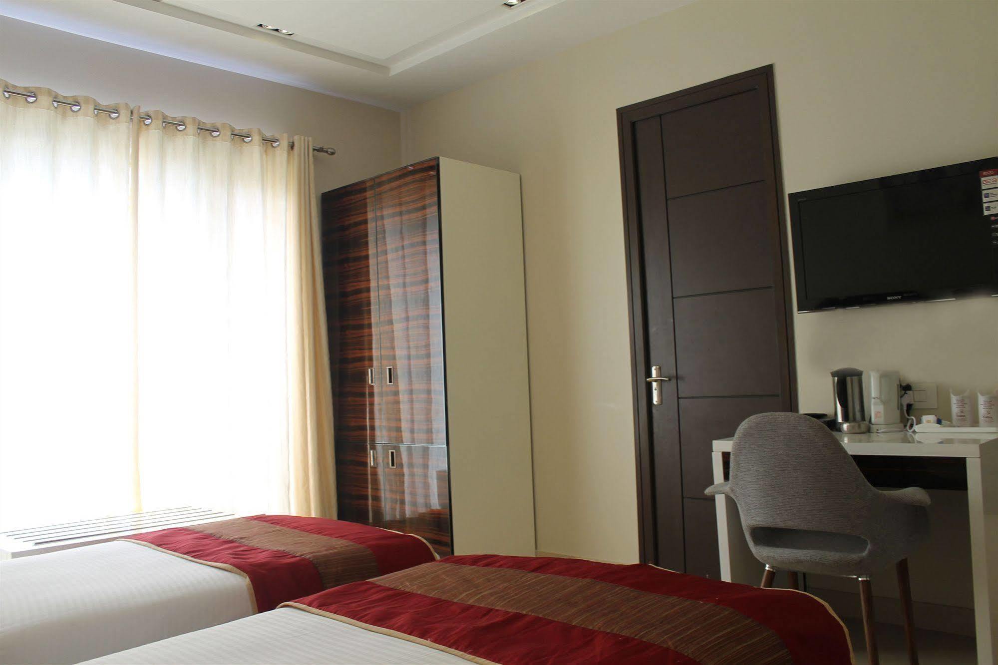 Gulnar Hotel 3*