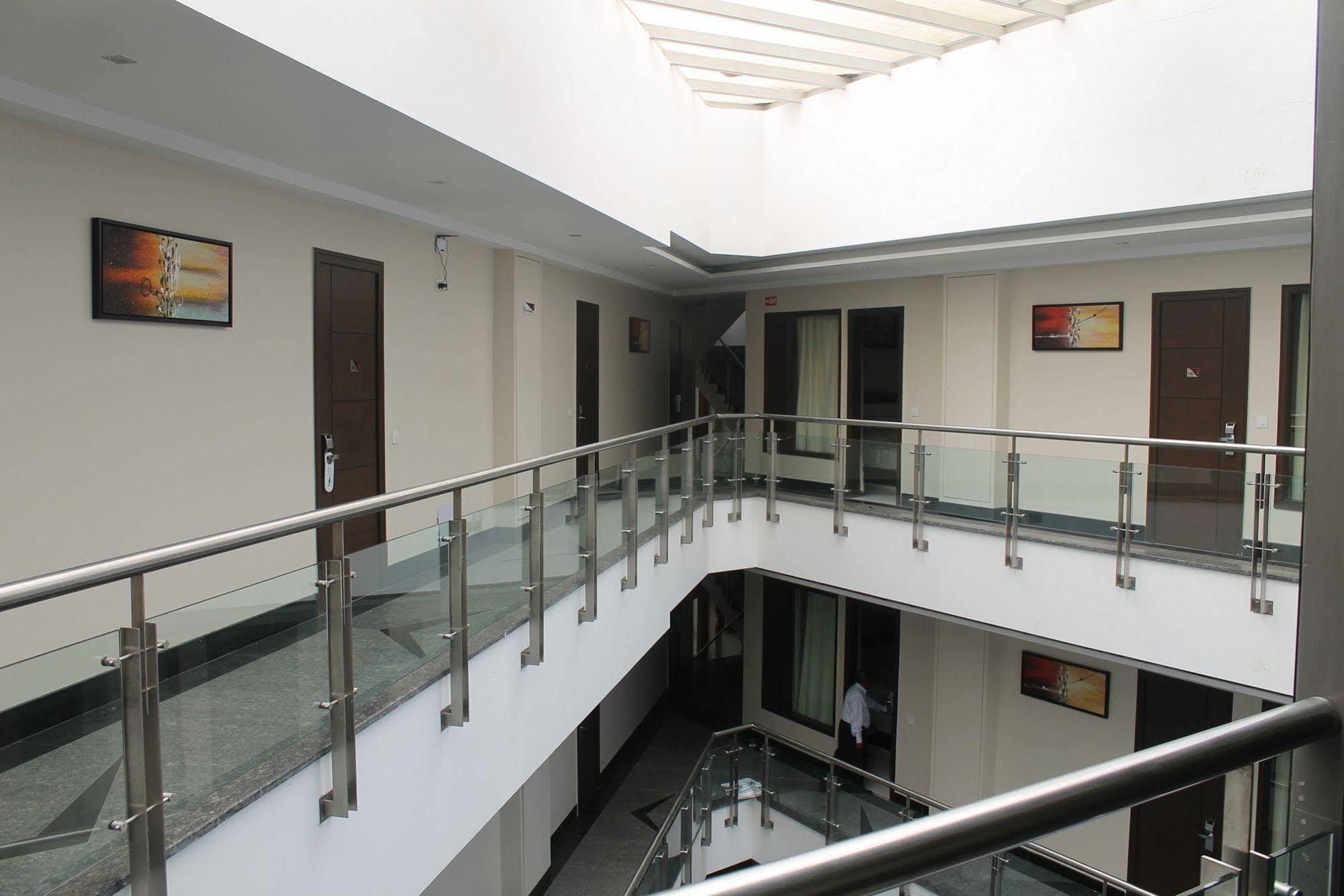 Gulnar Hotel New Delhi