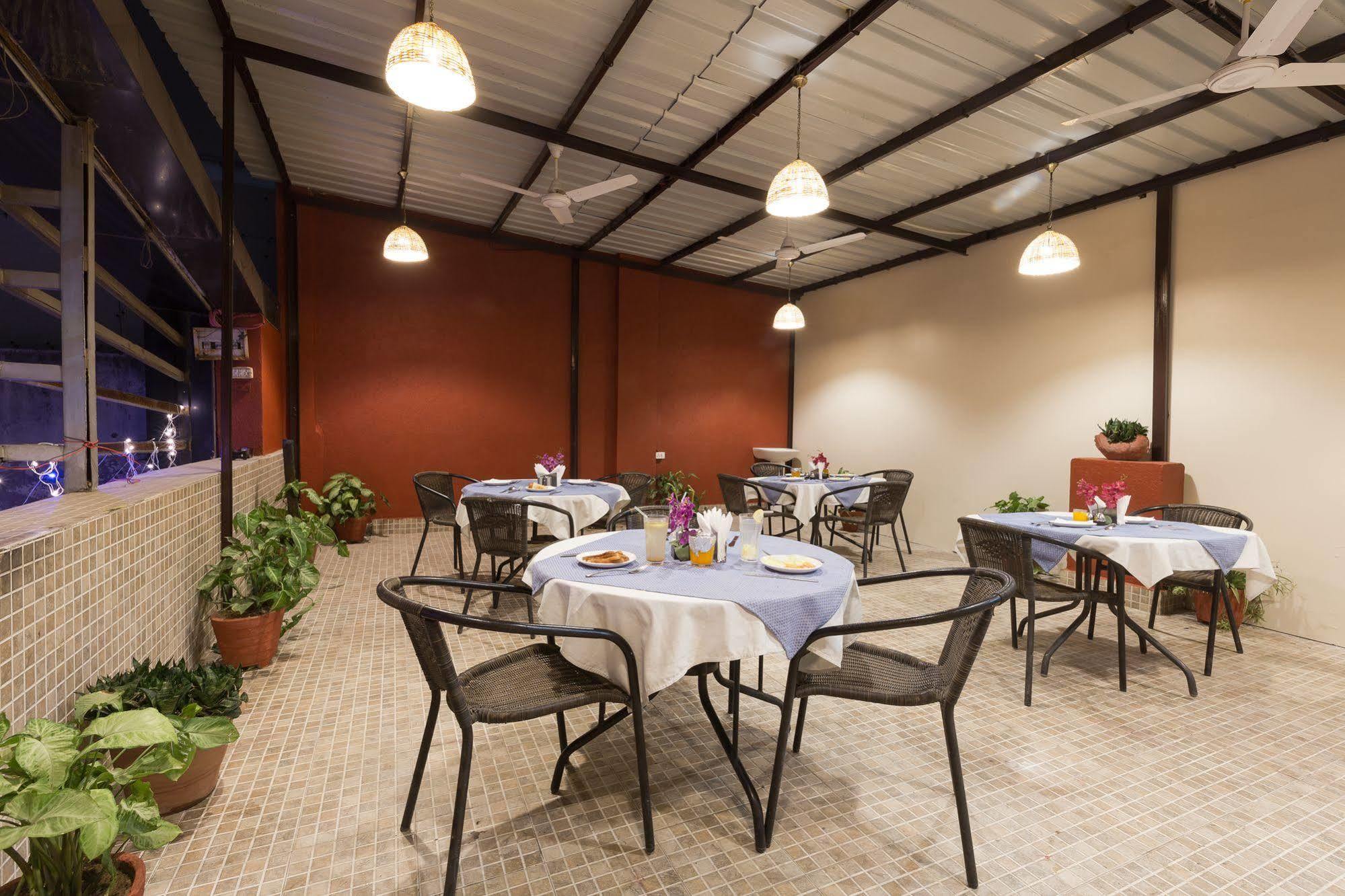 Kingston Park - Karol Bagh