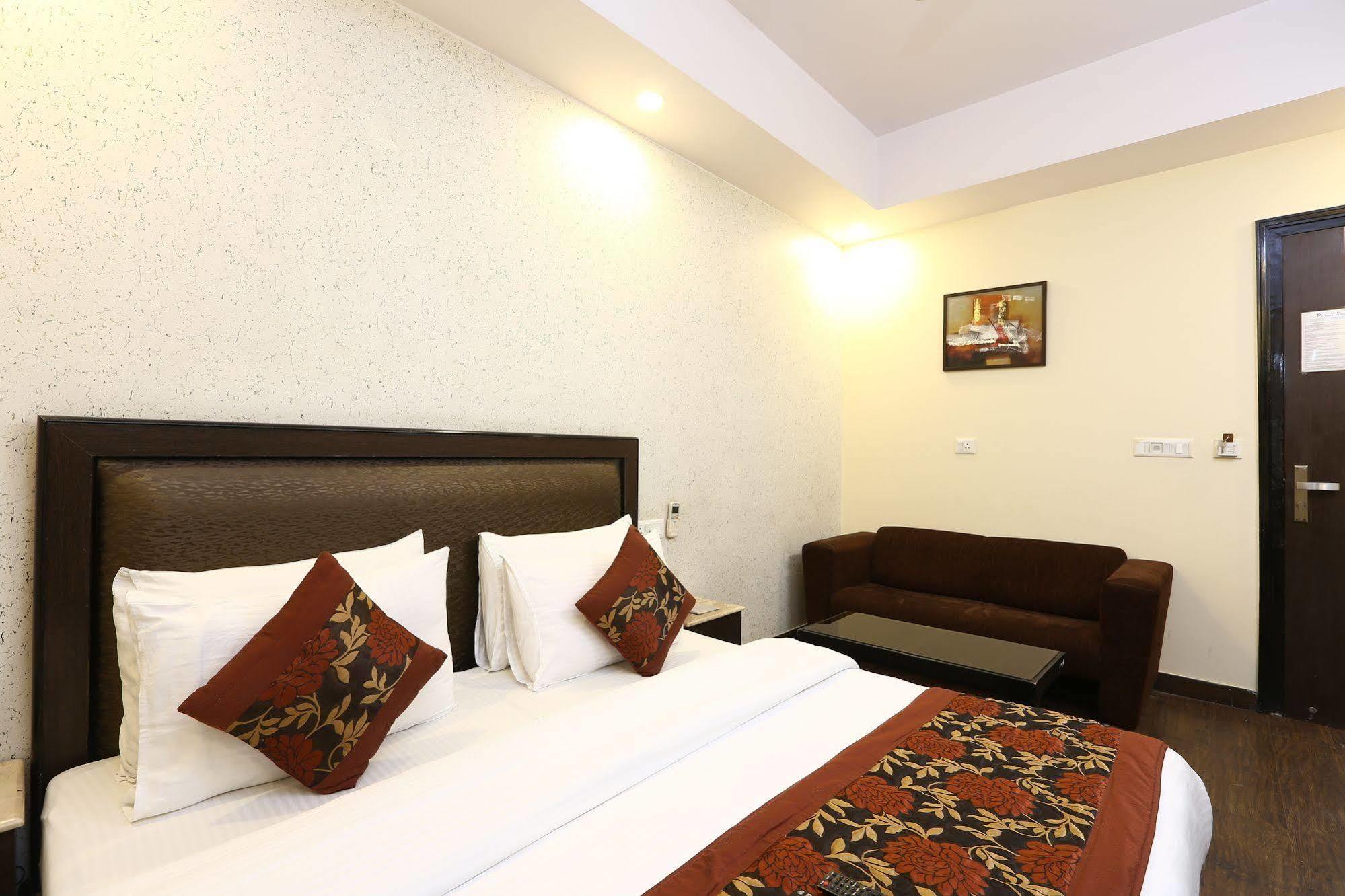 Kingston Park - Karol Bagh Hotel Delhi (National Capital Territory of India)