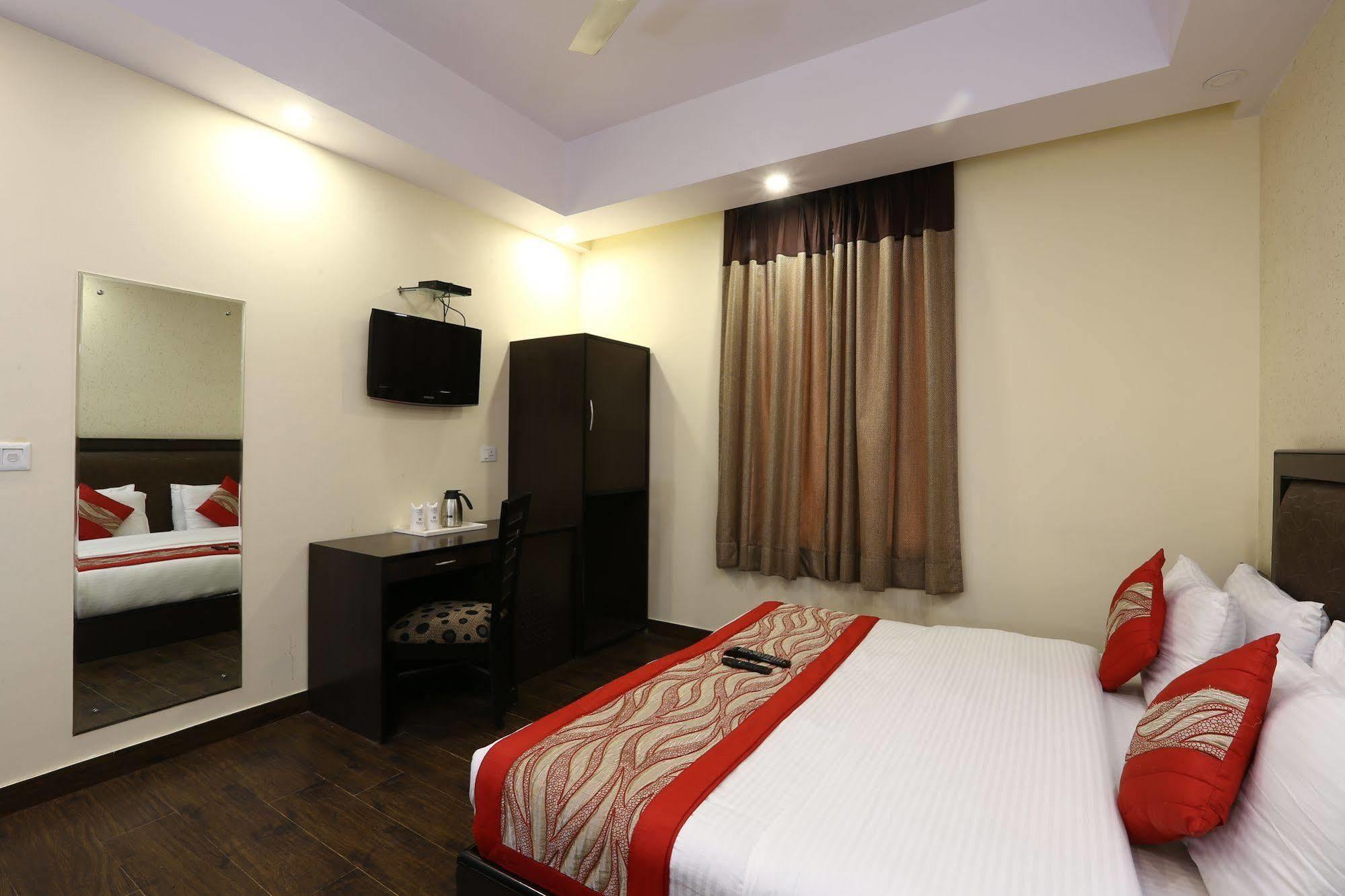 Kingston Park - Karol Bagh Hotel Delhi (National Capital Territory of India)