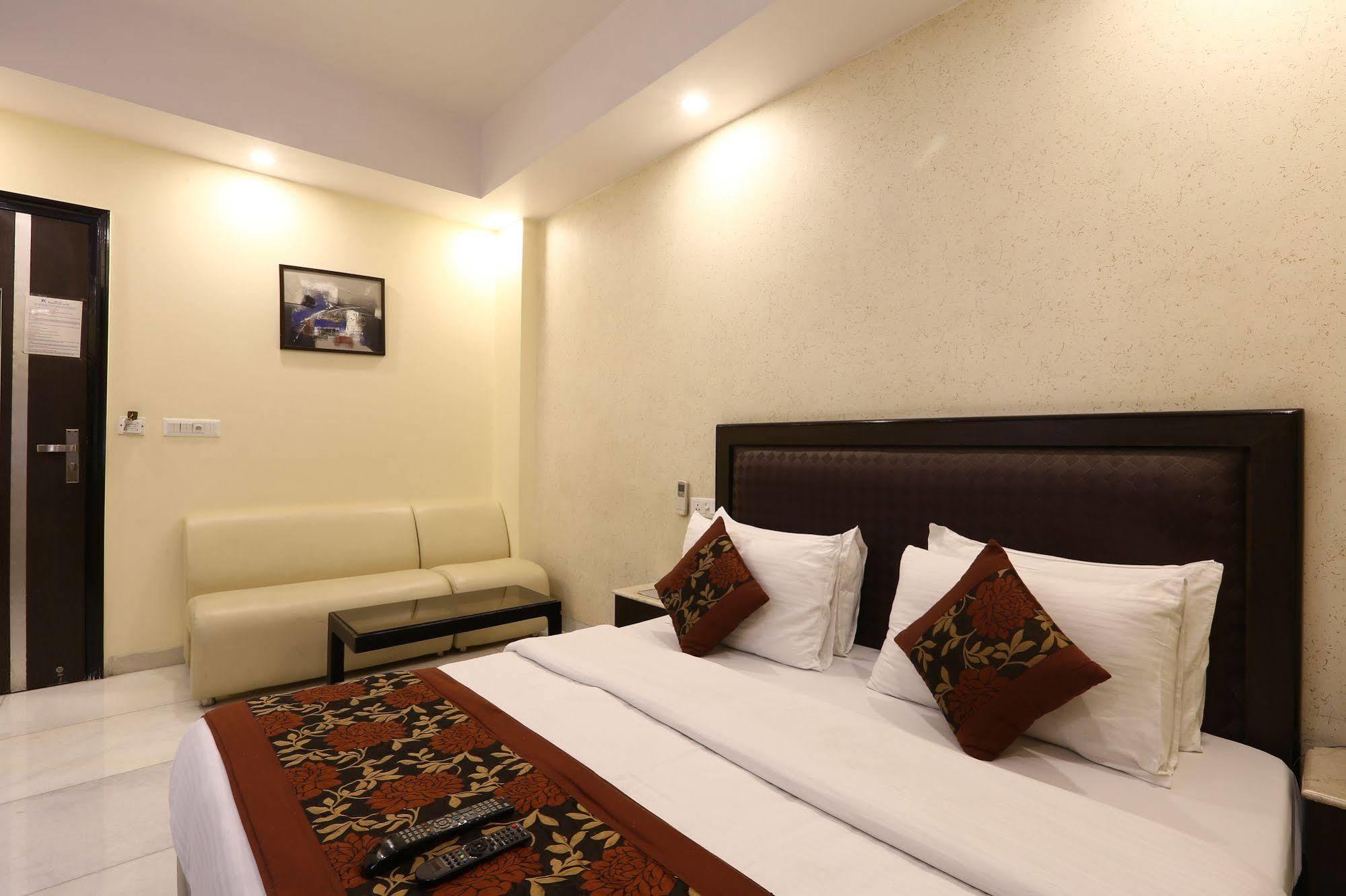Kingston Park - Karol Bagh Hotel Delhi (National Capital Territory of India)