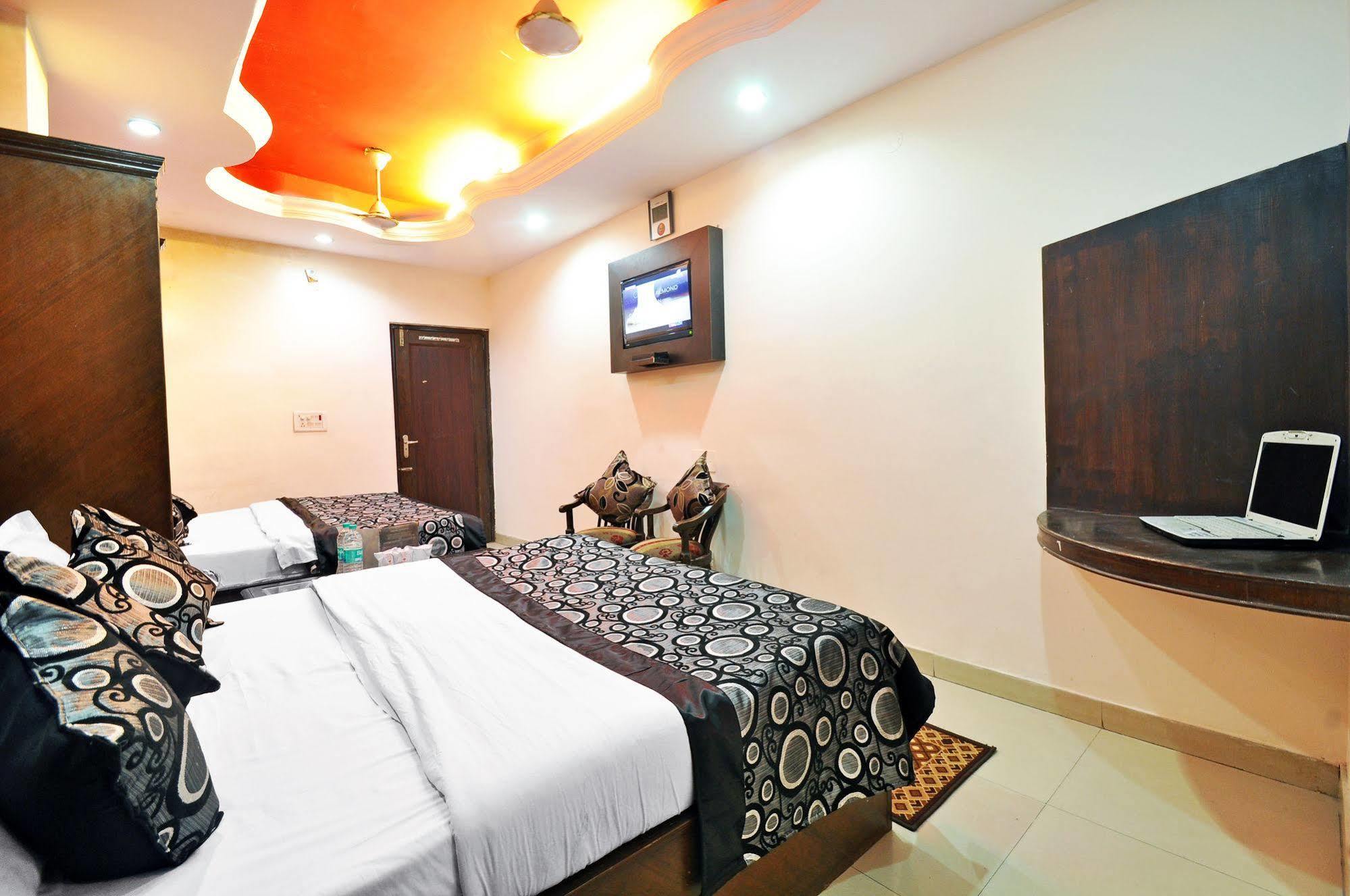 Shiva Intercontinental 3* New Delhi
