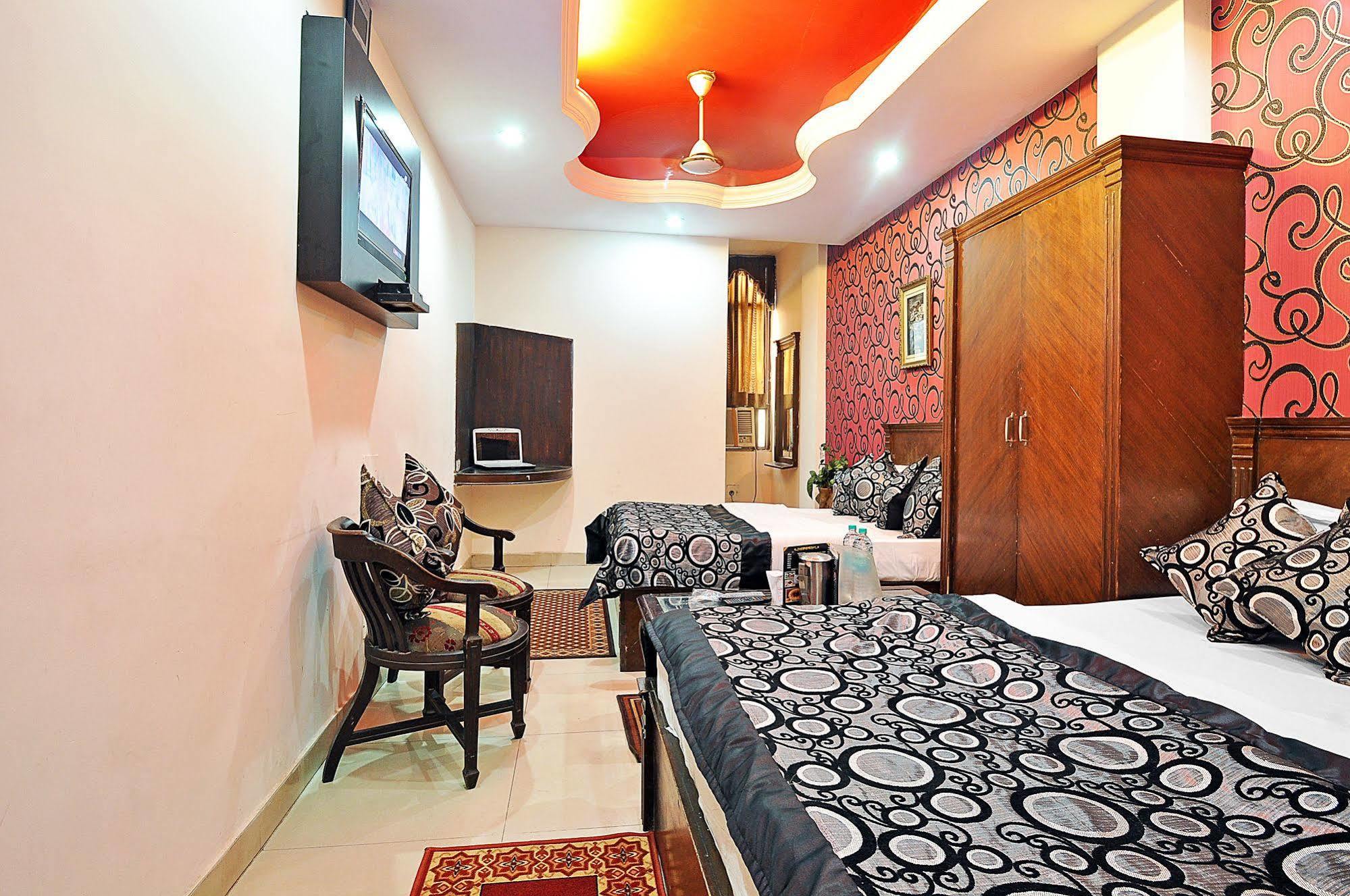 Shiva Intercontinental 3* New Delhi