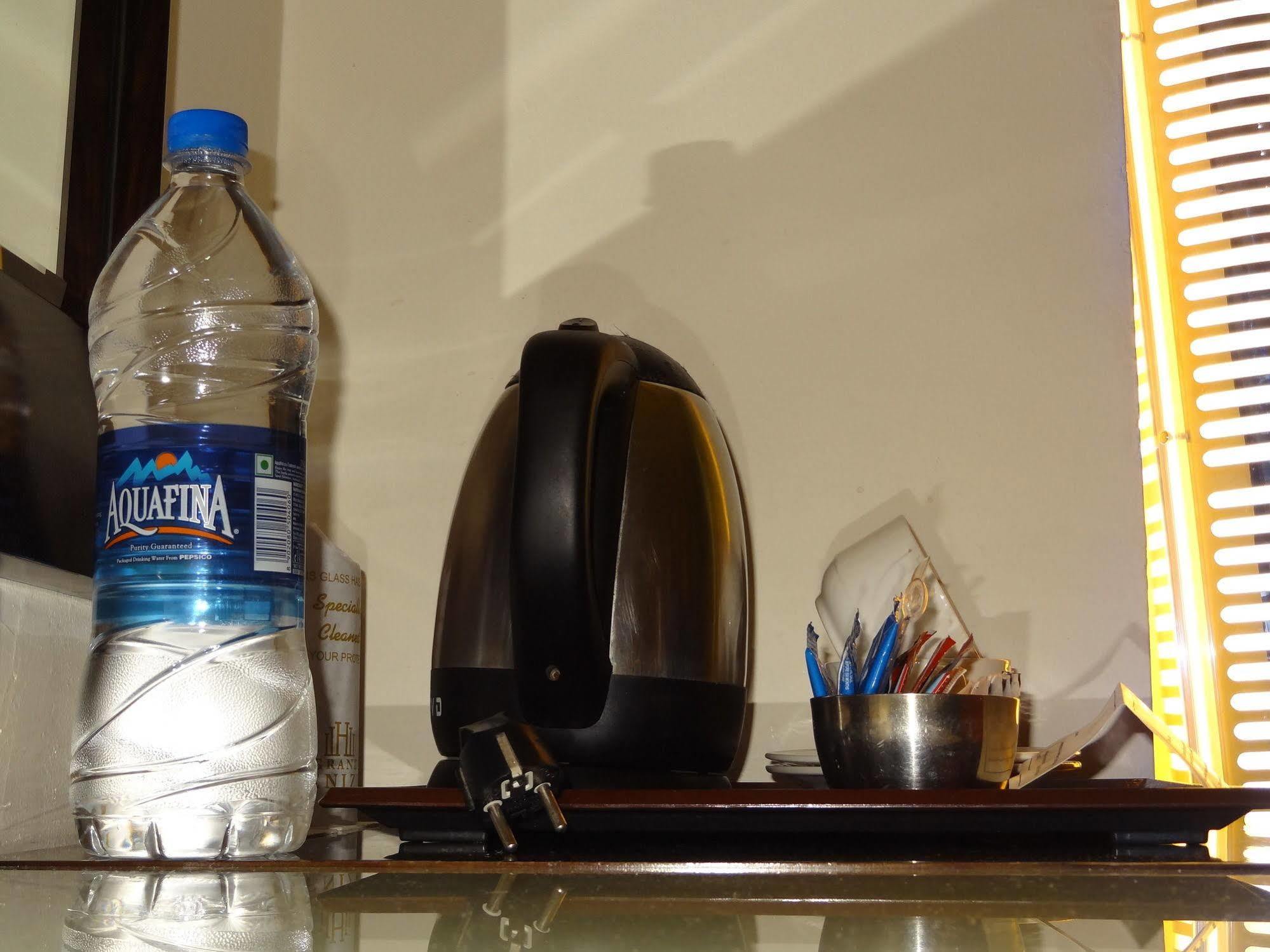 Venizia Sarovar Portico Hotel New Delhi