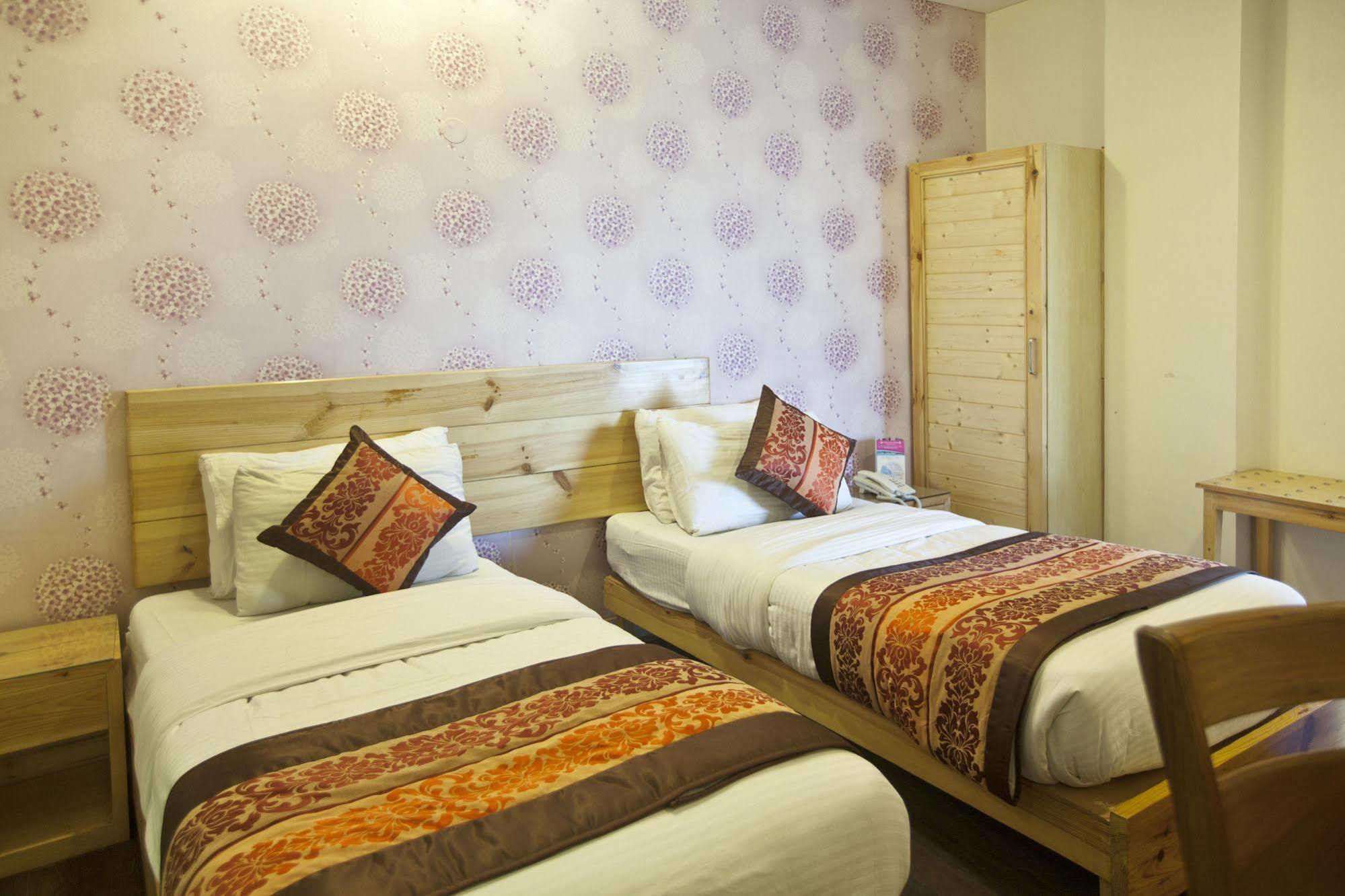 Hostel River View New Delhi