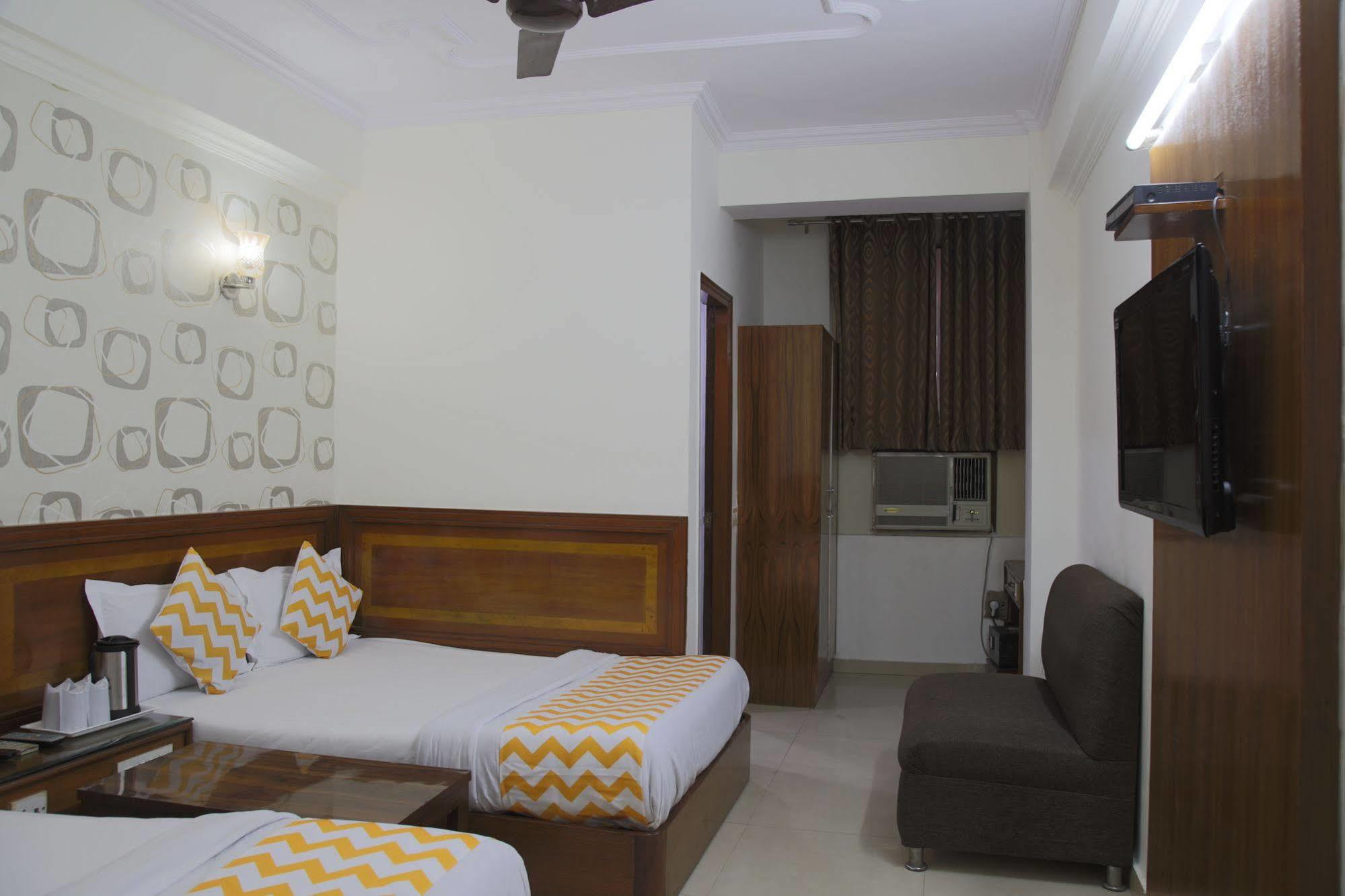 Hotel Pallvi Palace 