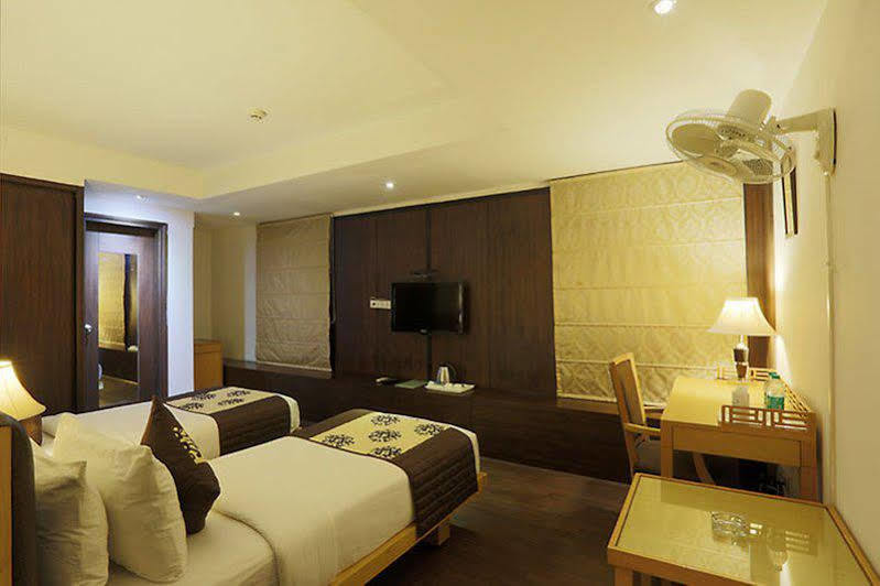 Lotus Airport Hotel, 3* Delhi (National Capital Territory of India)