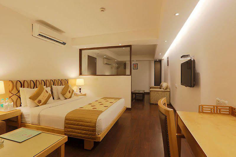 Hotel Lotus Airport Hotel, Delhi (National Capital Territory of India)