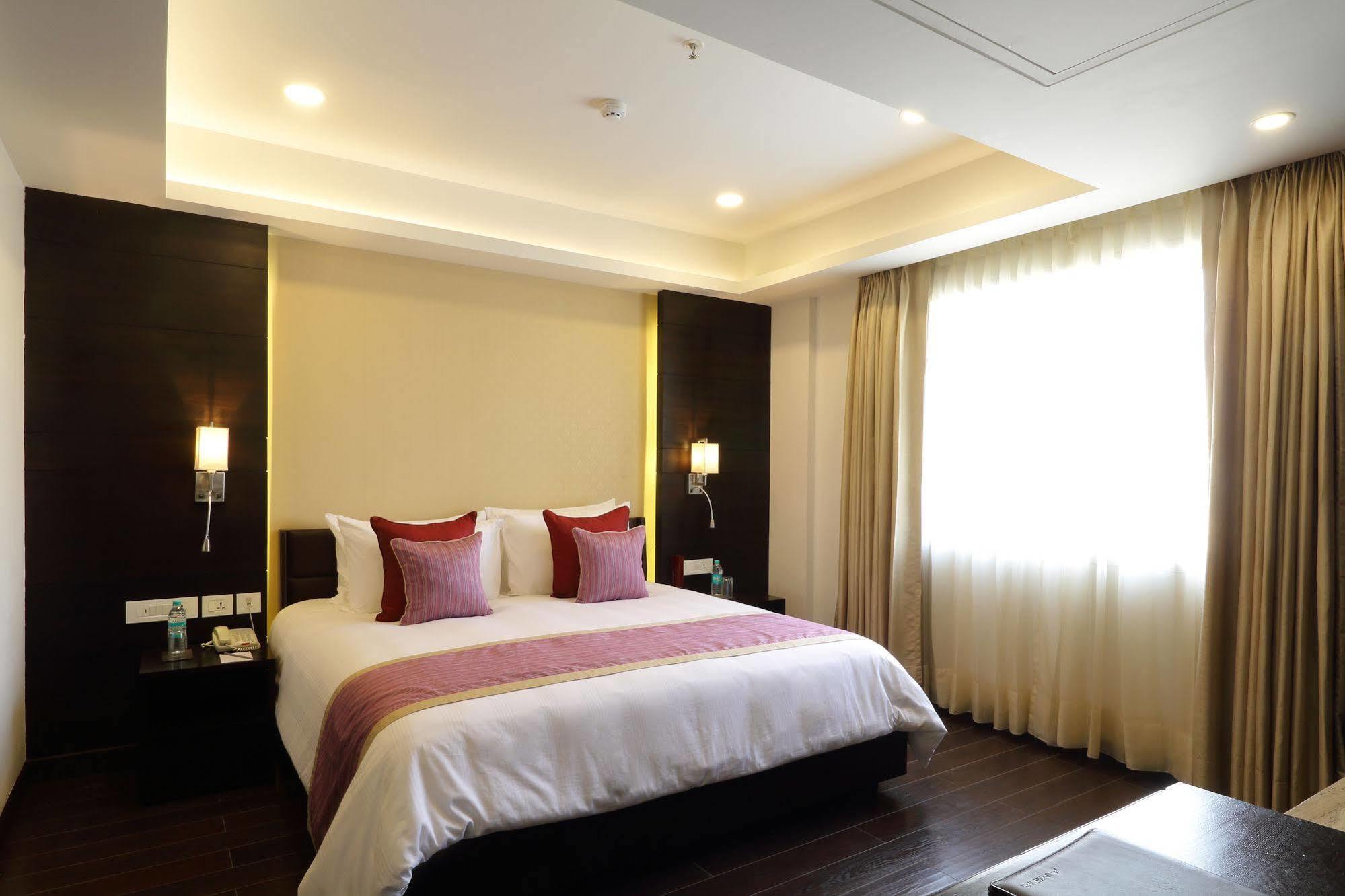 Ameya Hotel New Delhi