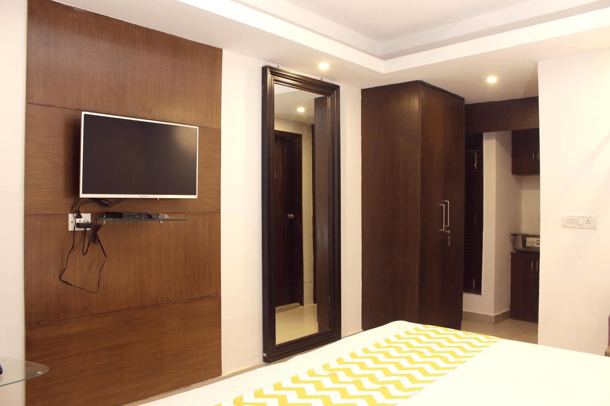 Fabhotel Blueberry Hauz Khaz Apartment 3*
