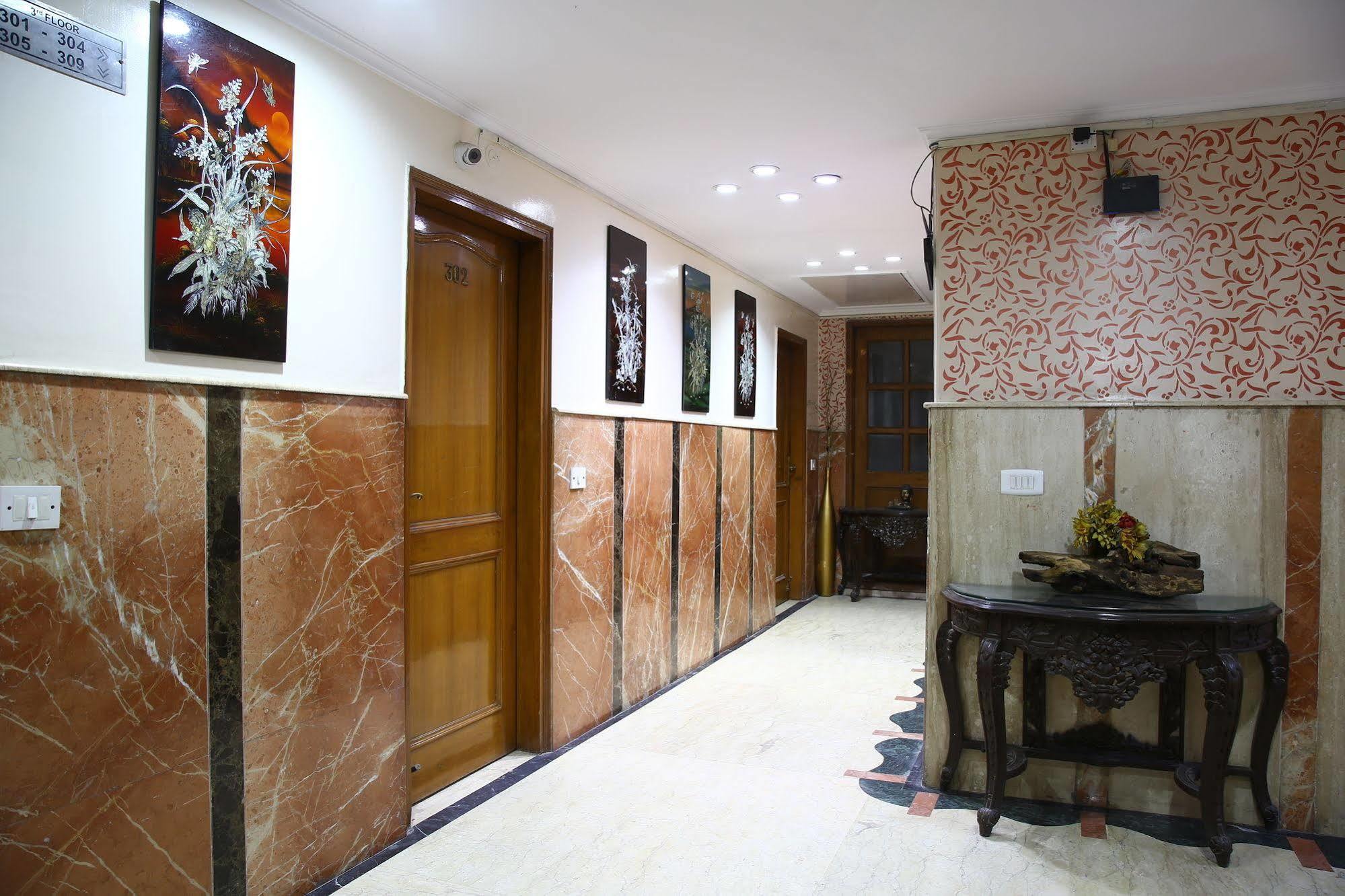 Hotel Fabhotel Conclave Executive Nehru Place New Delhi