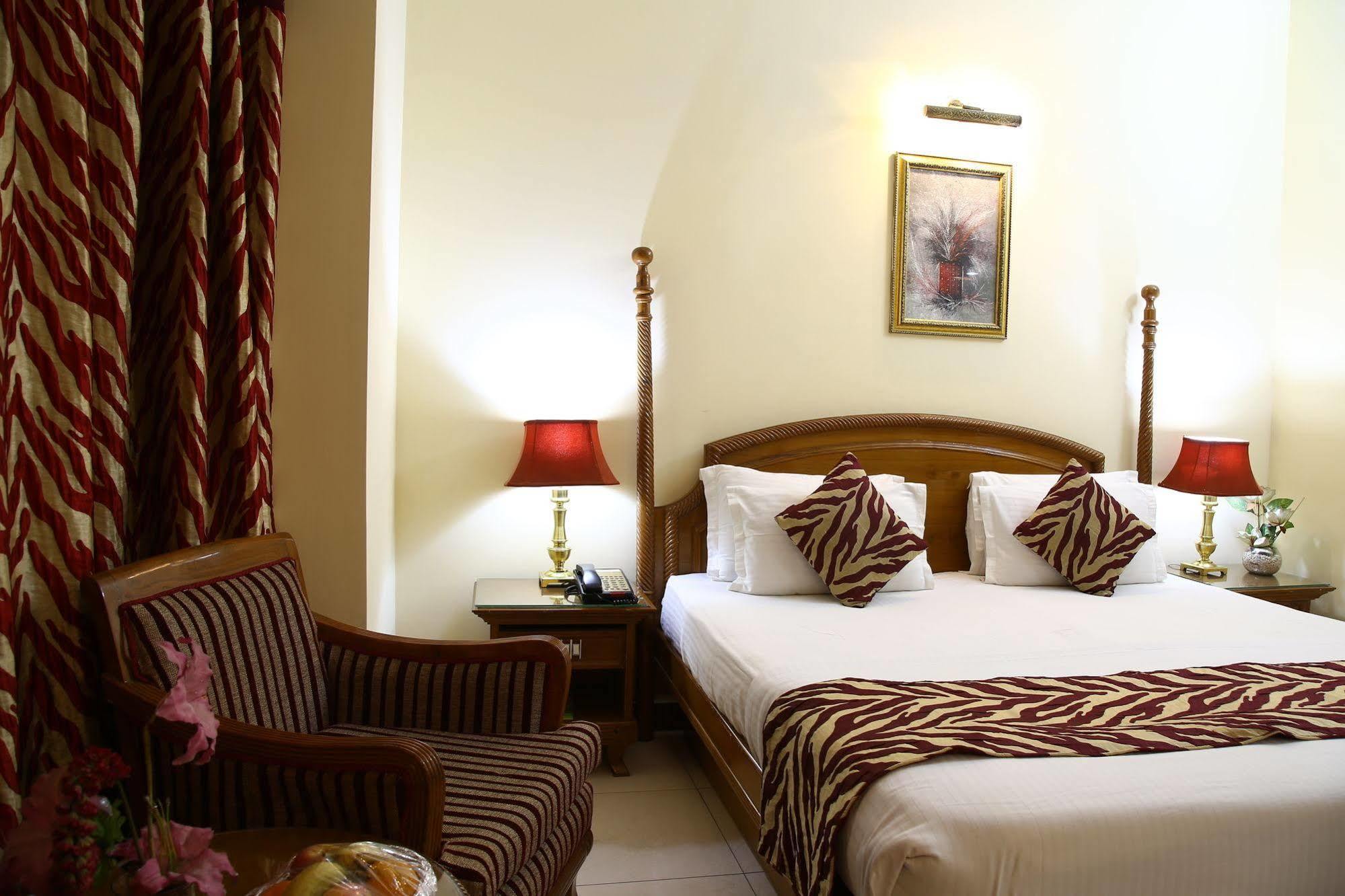 Fabhotel Conclave Executive Nehru Place Hotel New Delhi