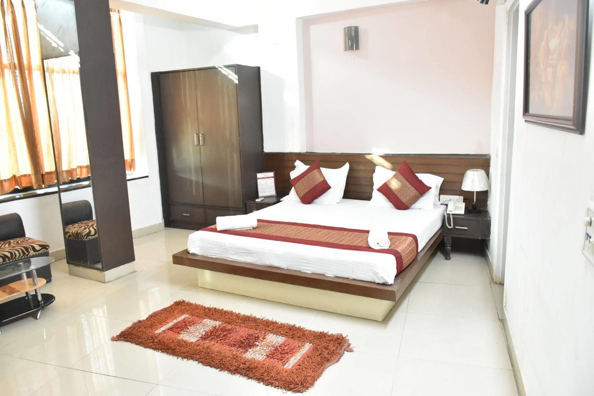 Airport Port View Hotel New Delhi