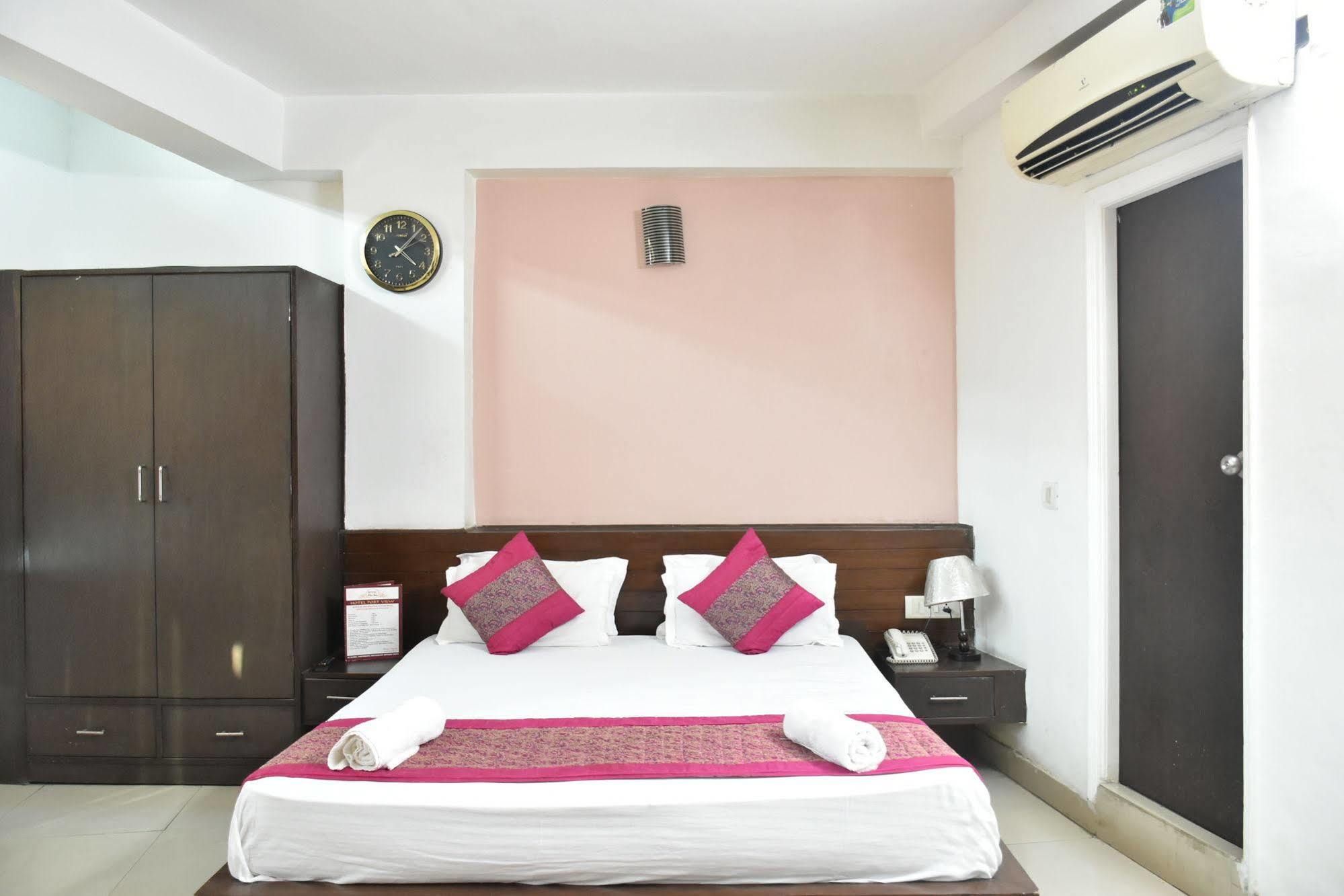 Hotel Airport Port View 3*