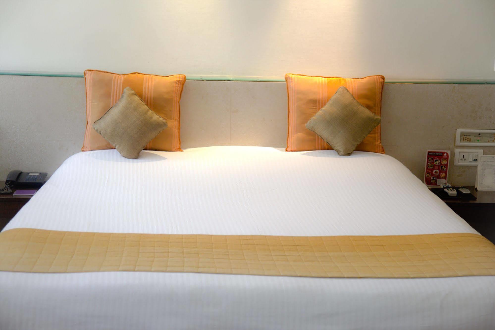 House By Howard 3* New Delhi