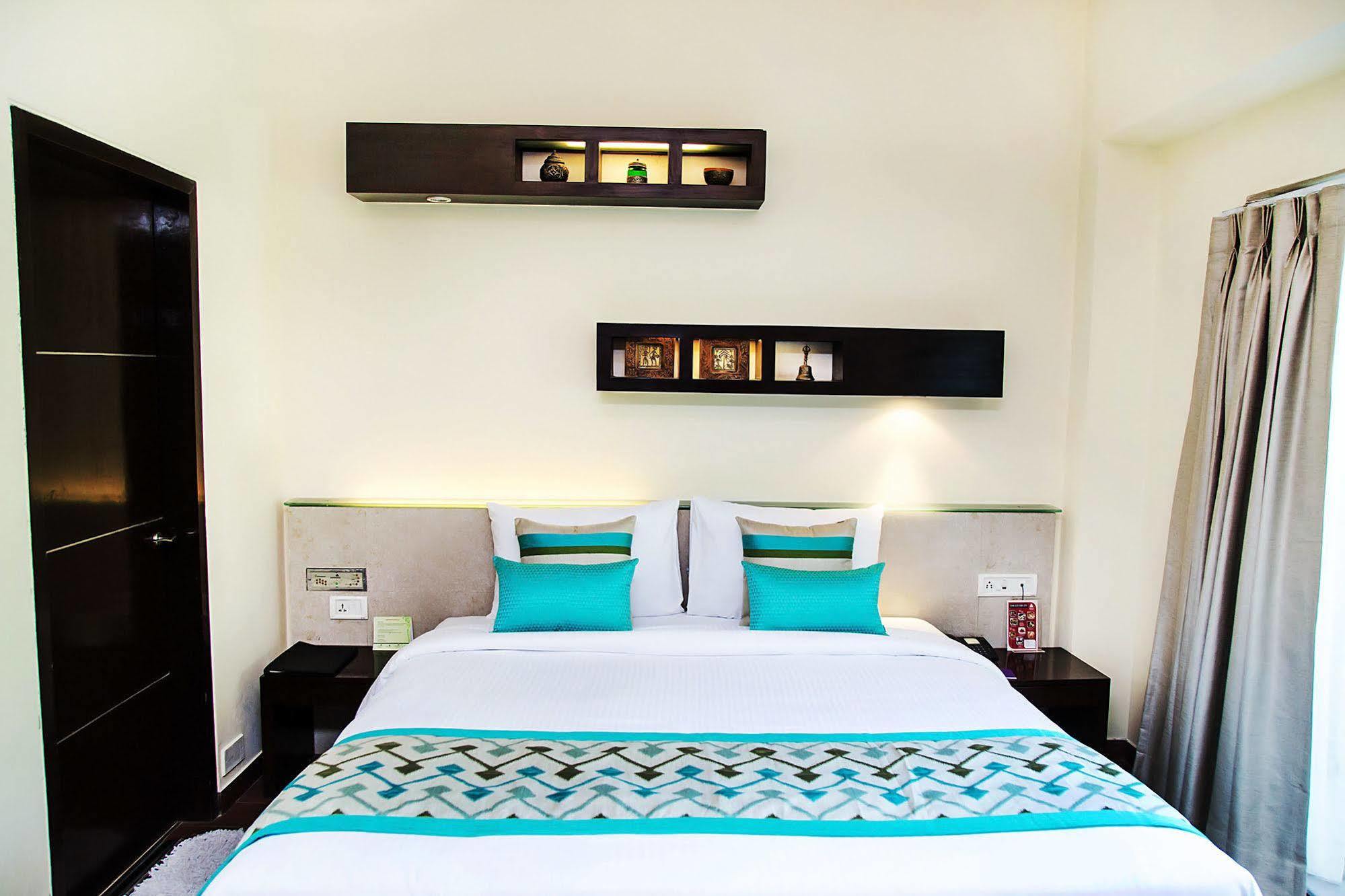 Hotel House By Howard