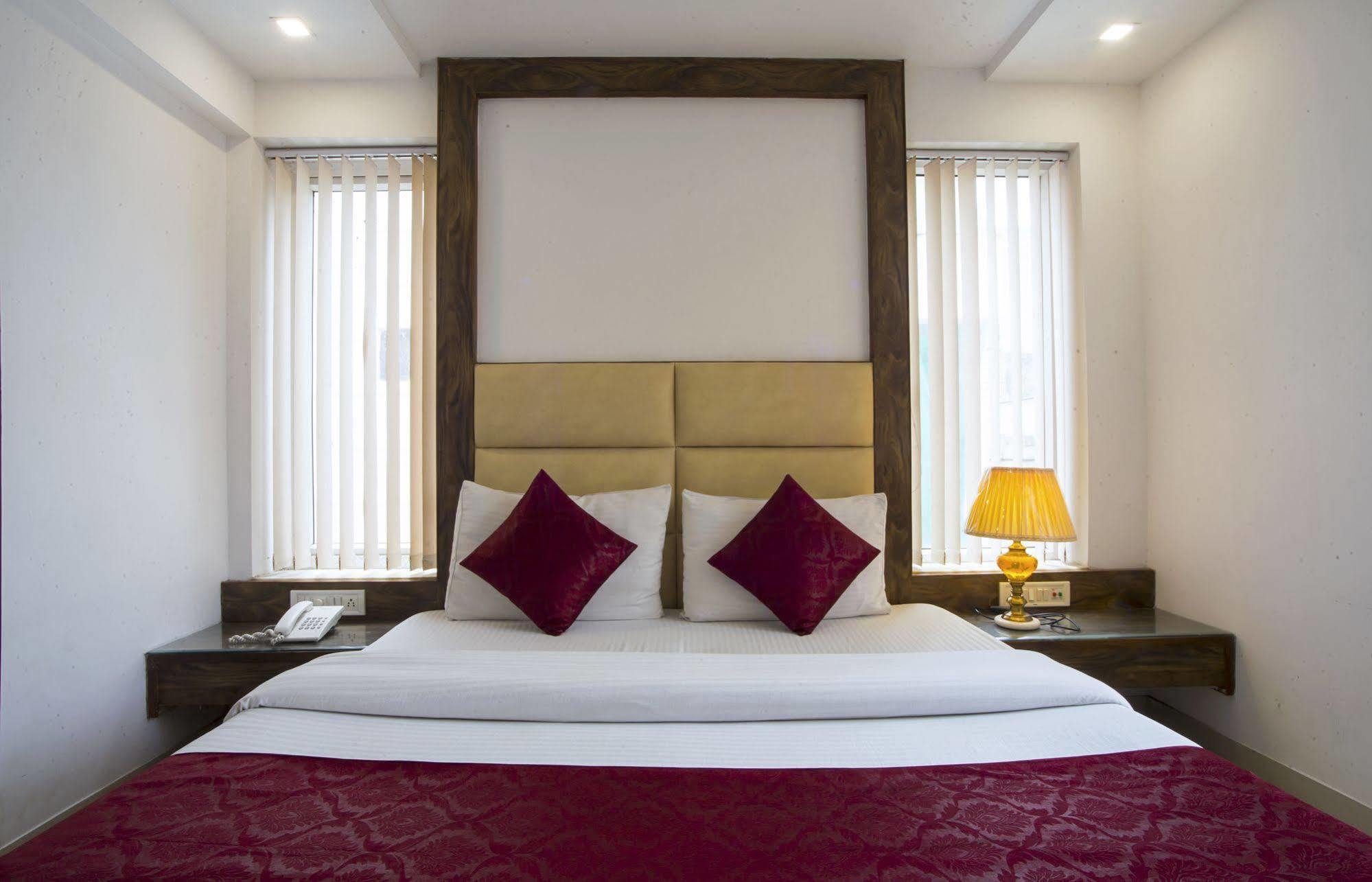 Hotel Itsy By Treebo - Baba Residency New Delhi