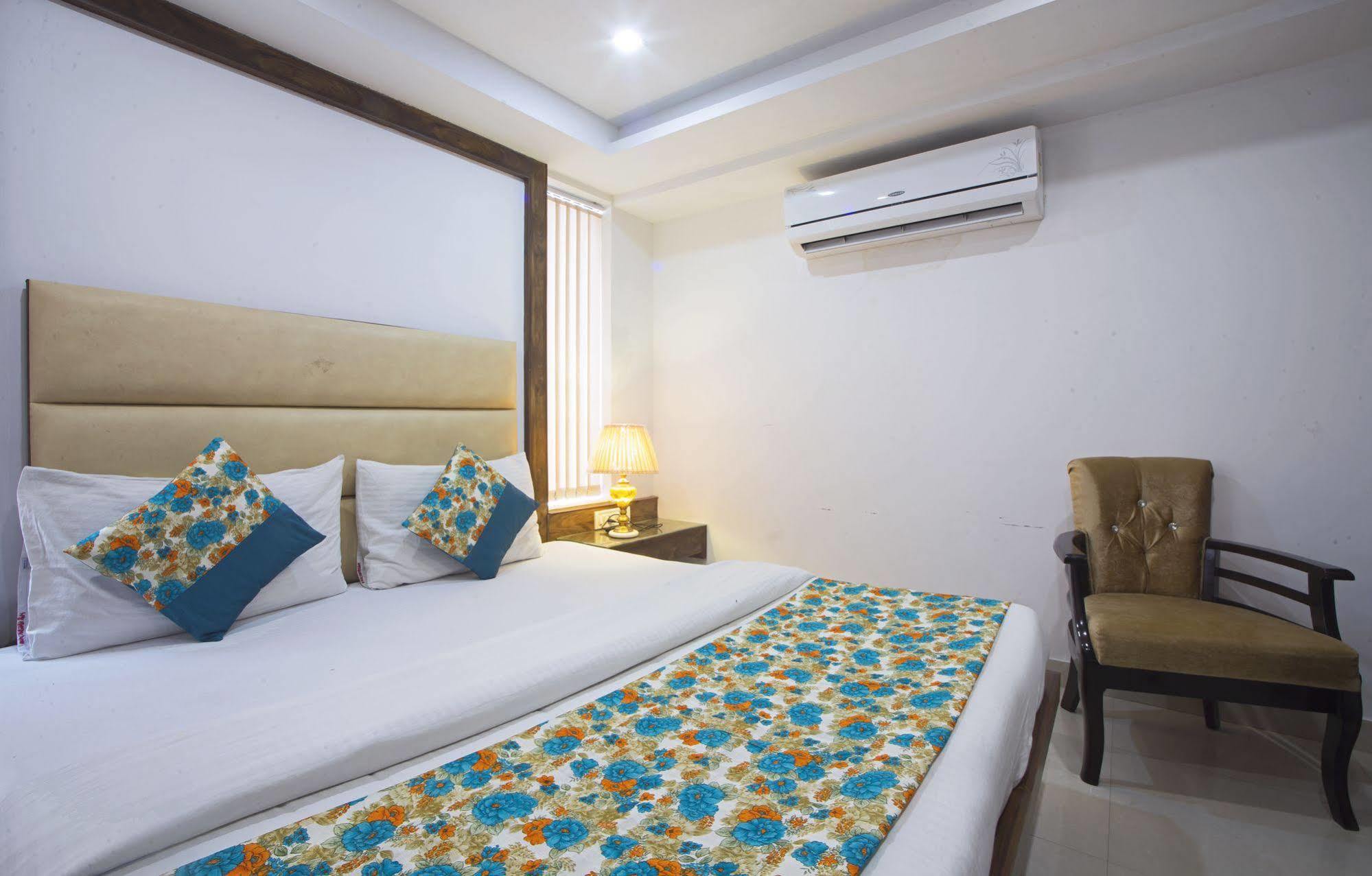 Itsy By Treebo - Baba Residency 3* New Delhi