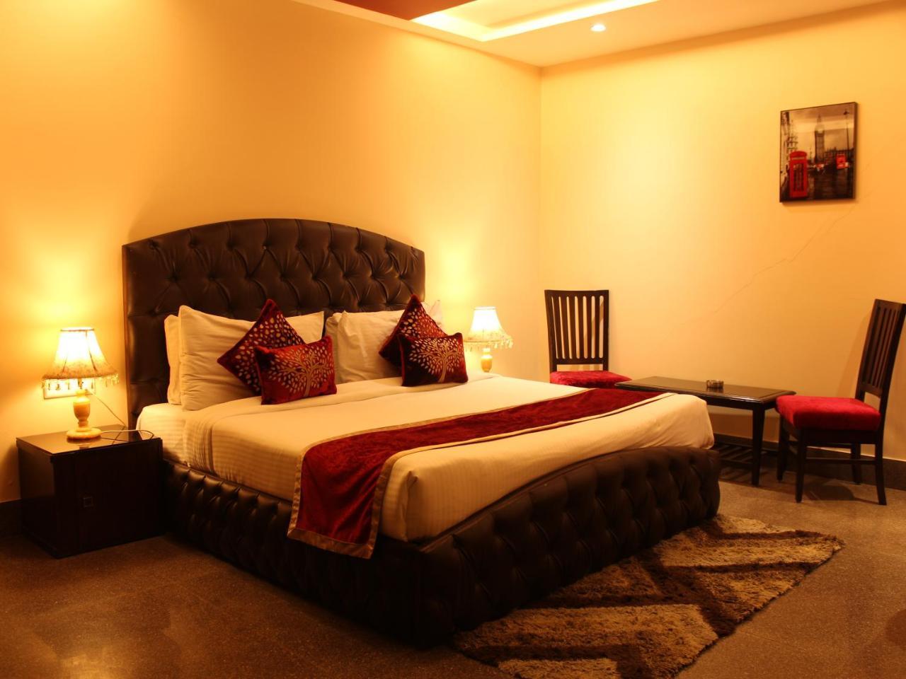 Hotel Karan Holidays