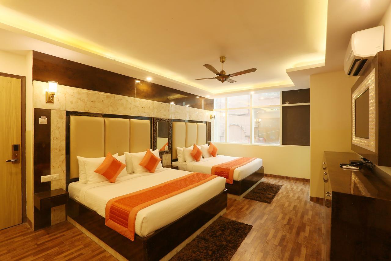 Plazzo Hotel