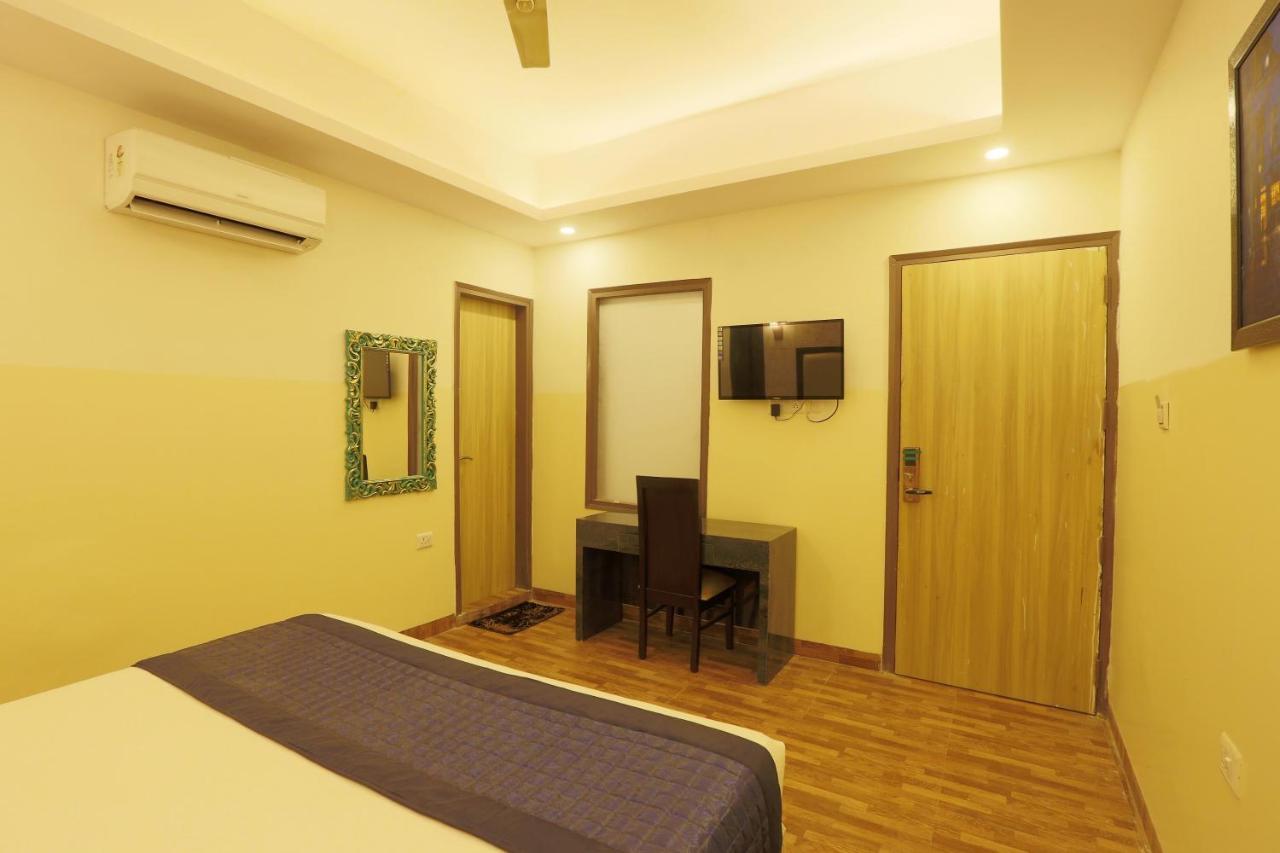 Plazzo Hotel 3*