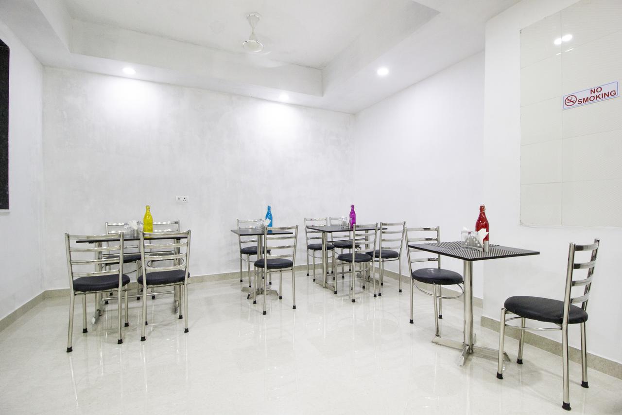 Hotel Lotus Residency Dwarka 3*