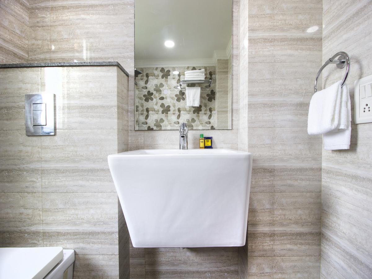 Hotel Lotus Residency Dwarka