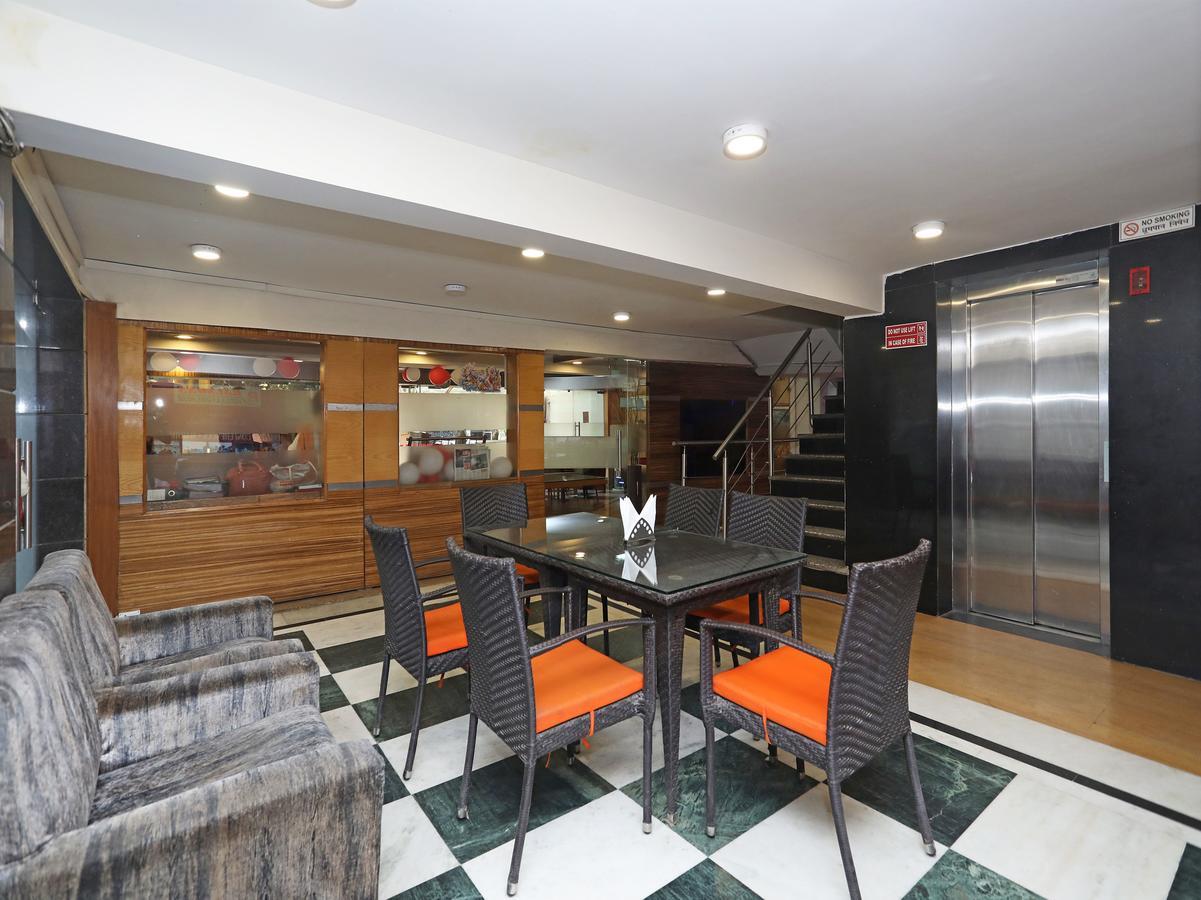 Balsons Continental 3* New Delhi