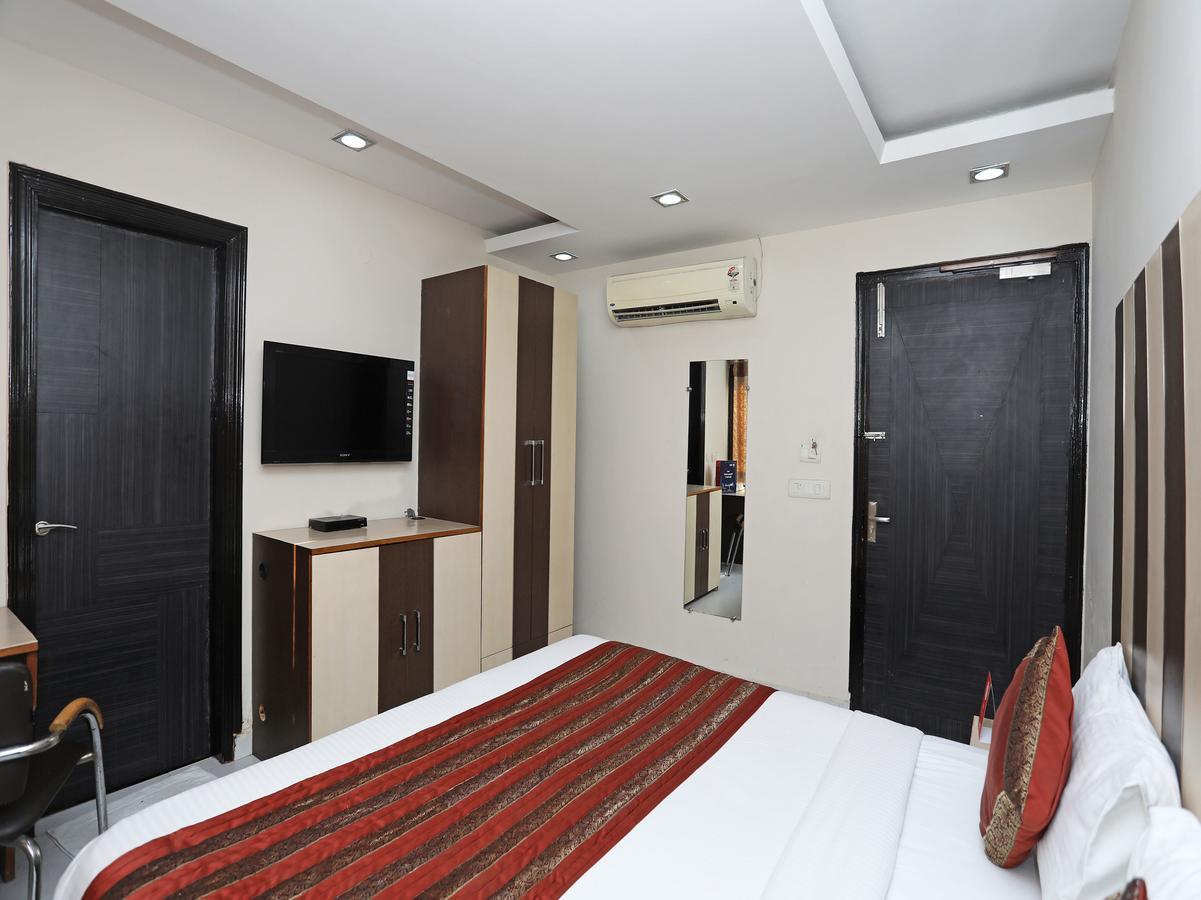 Balsons Continental New Delhi