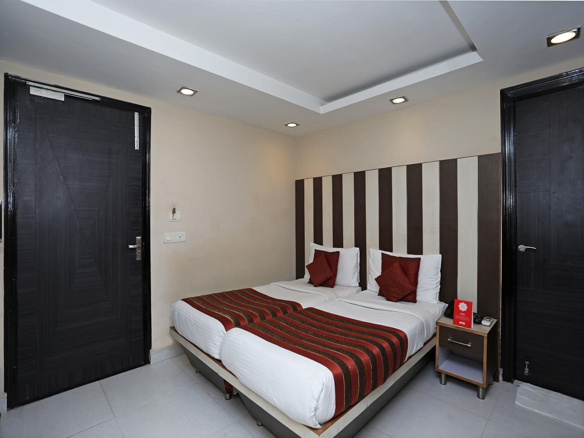 Hotel Balsons Continental New Delhi