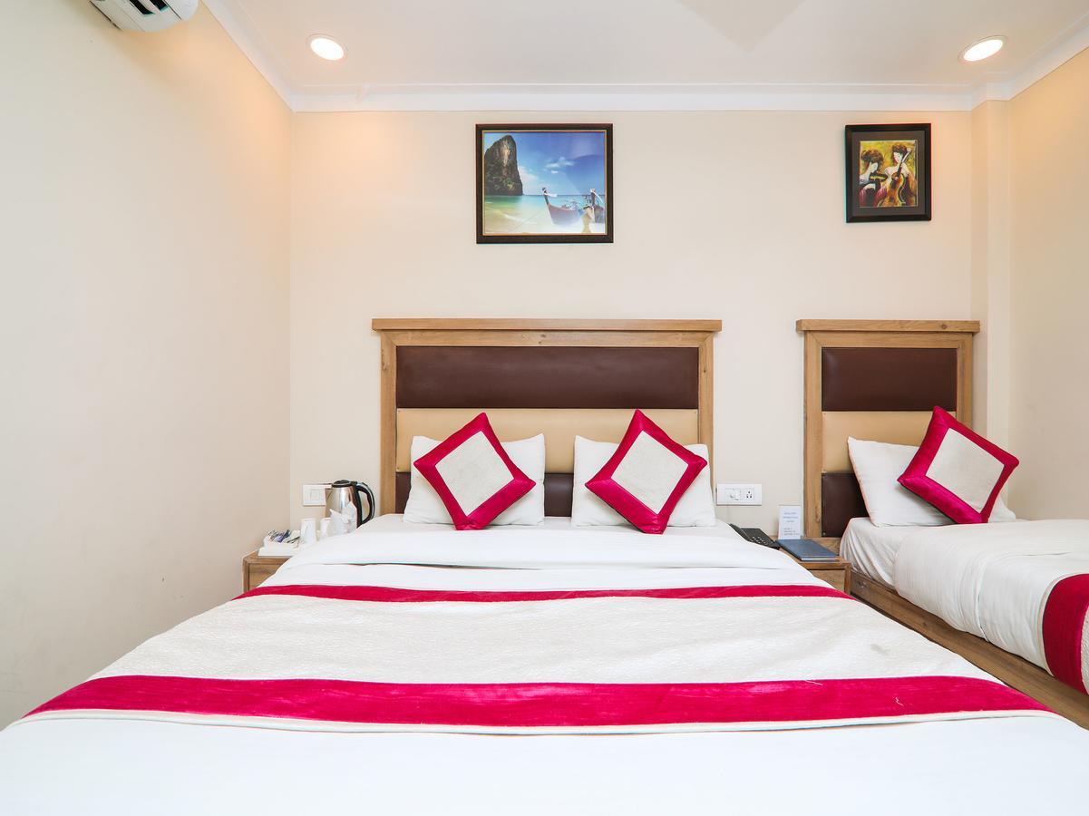 Amar International Hotel 3*