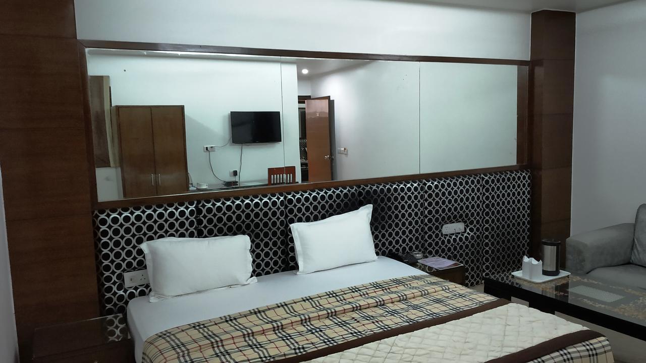 Hotel Sohi Residency 3*