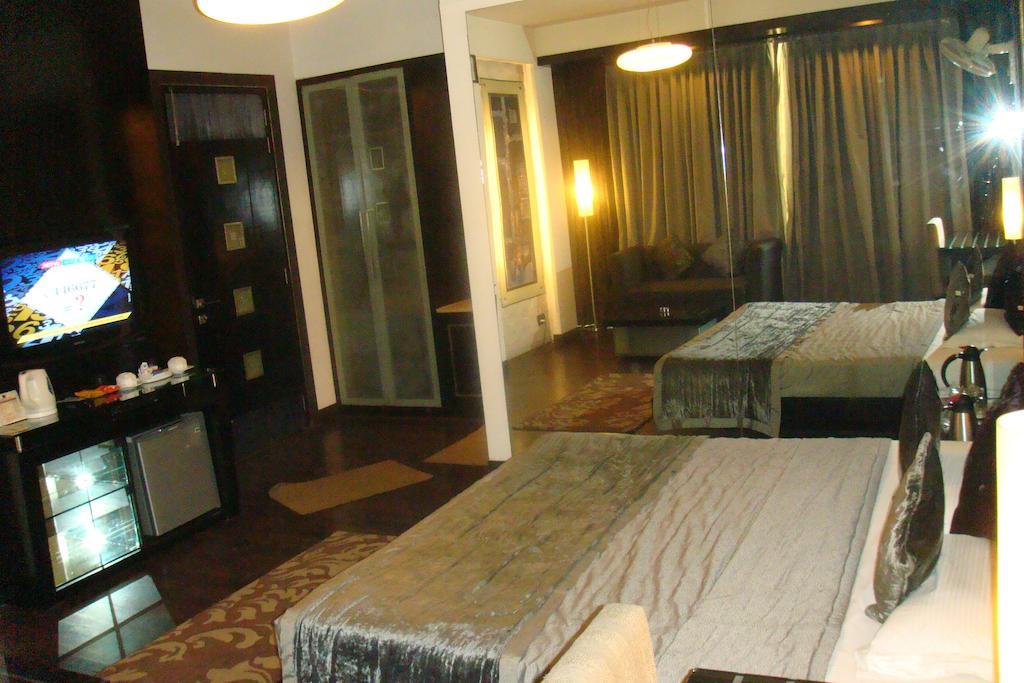 Hotel Shreyans 3*