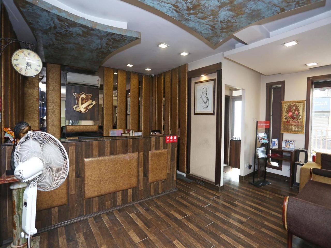 Clark Heights Hotel New Delhi