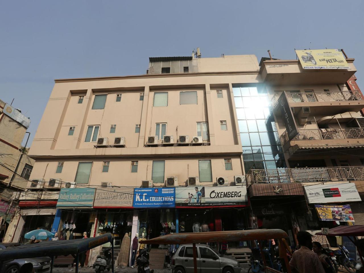 Clark Heights Hotel 3*