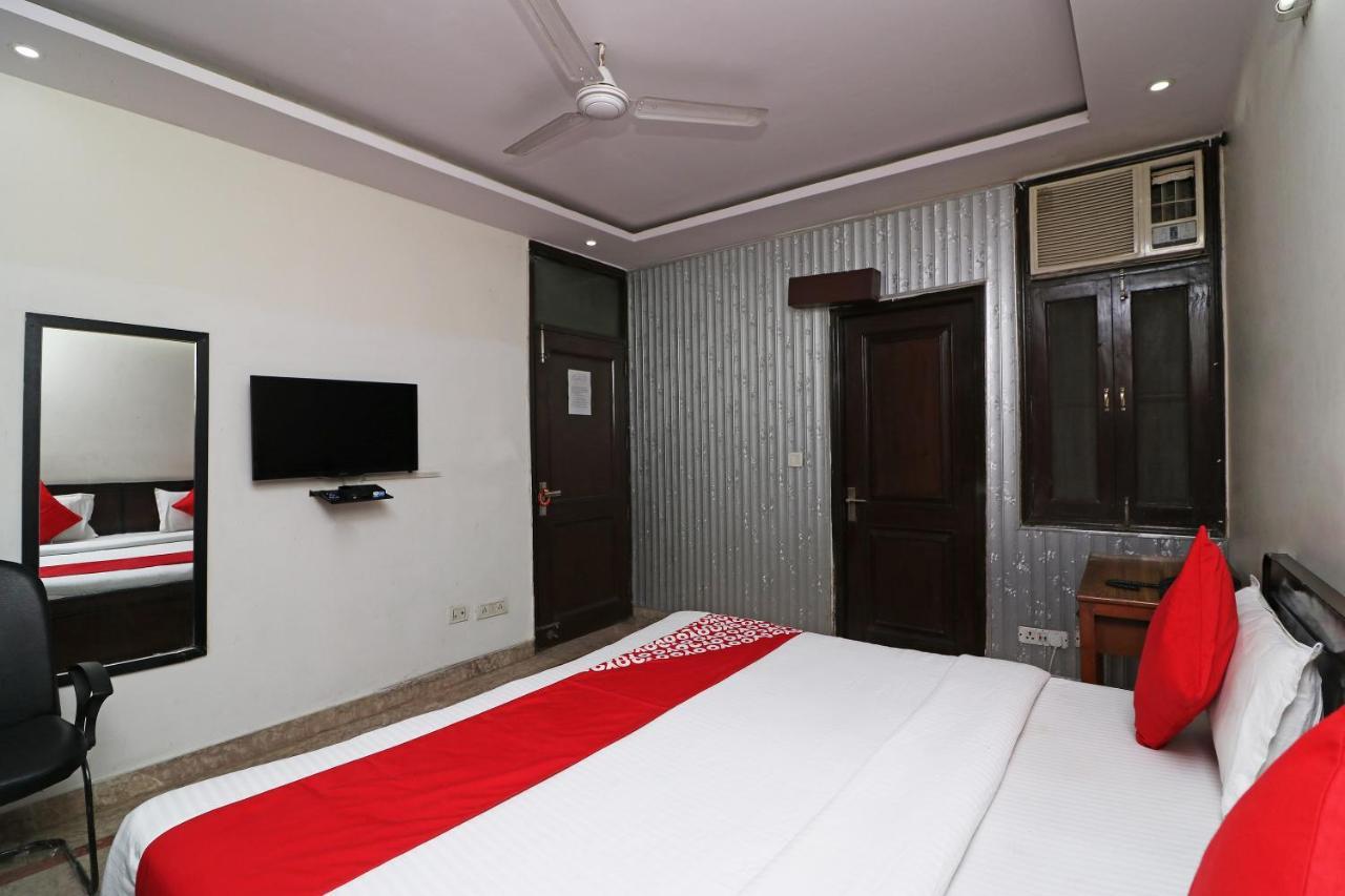 Oyo 9019 Golden Park Hotel