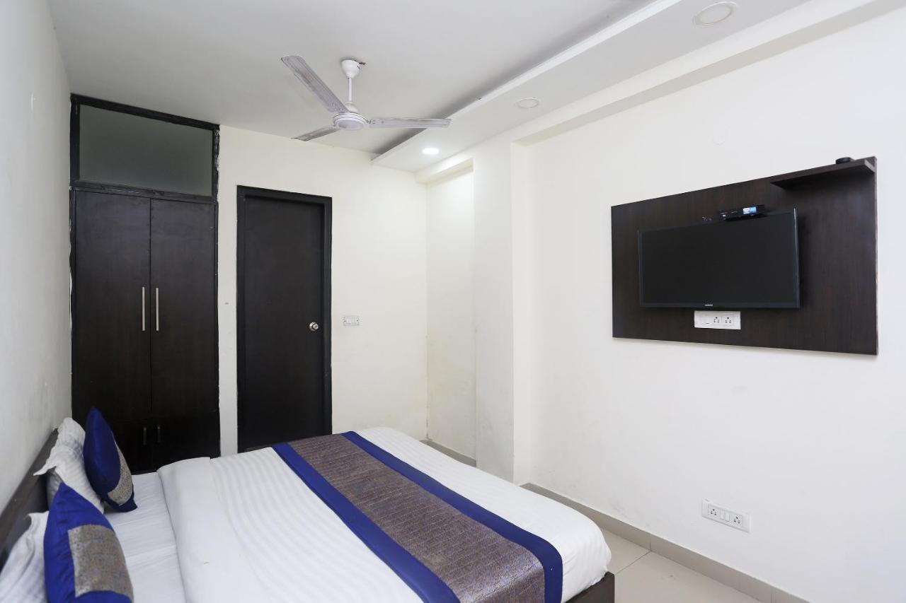 Hotel Oyo 11605 Aravali
