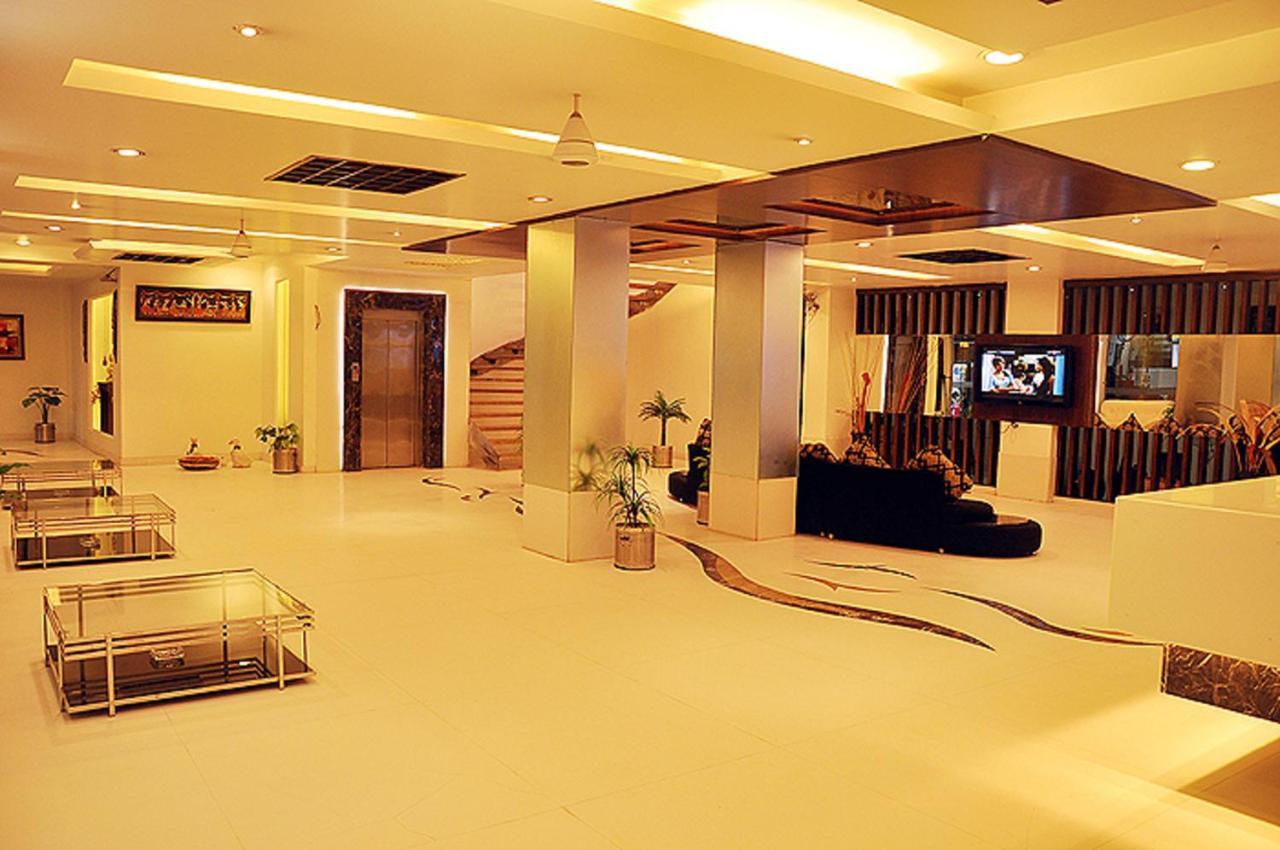 Sun International 2* New Delhi