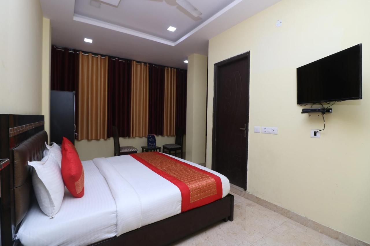 Oyo 10013 Ashoka Palace 3* New Delhi