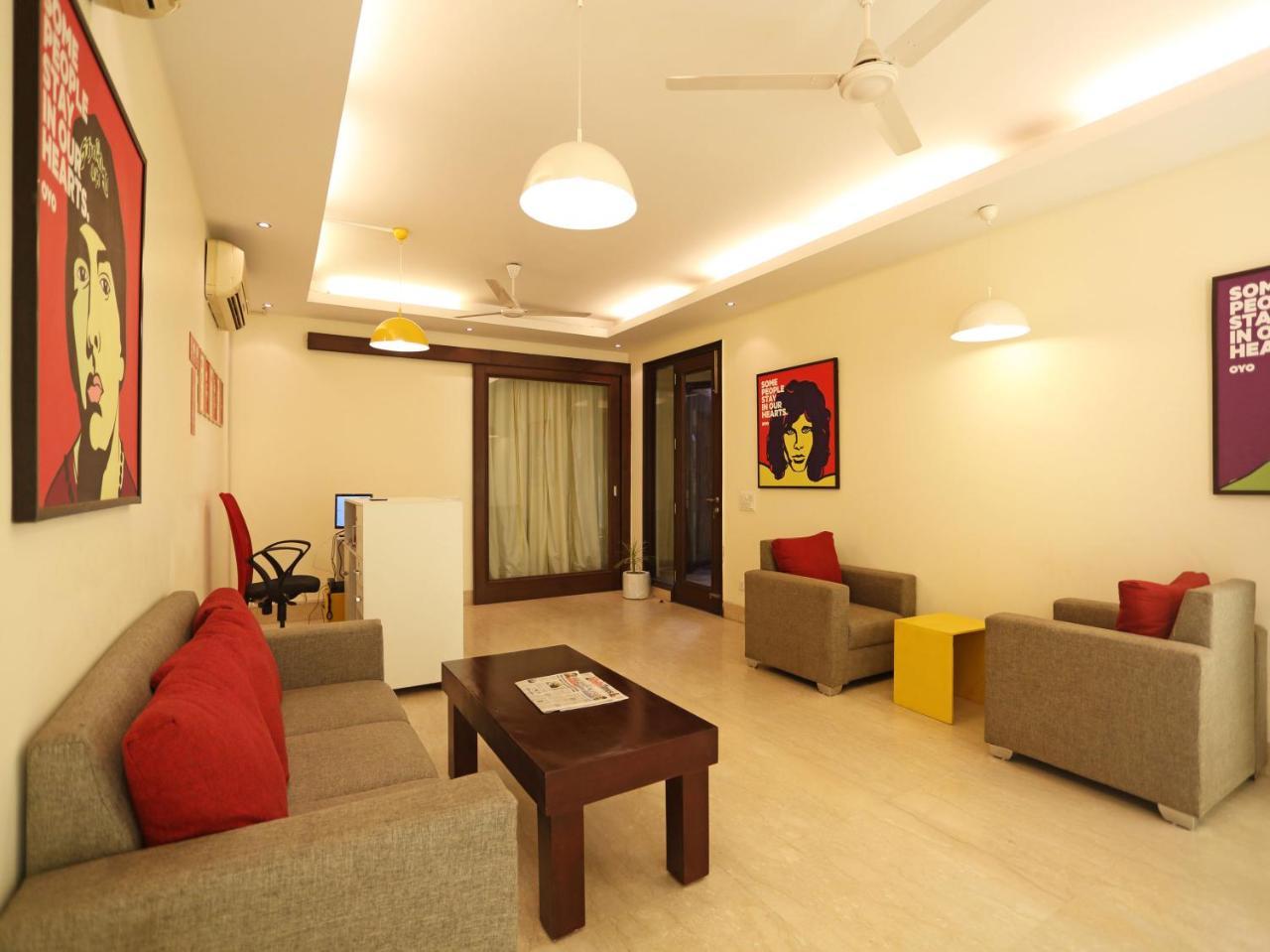 Oyo 5265 Hauz Khas Metro New Delhi