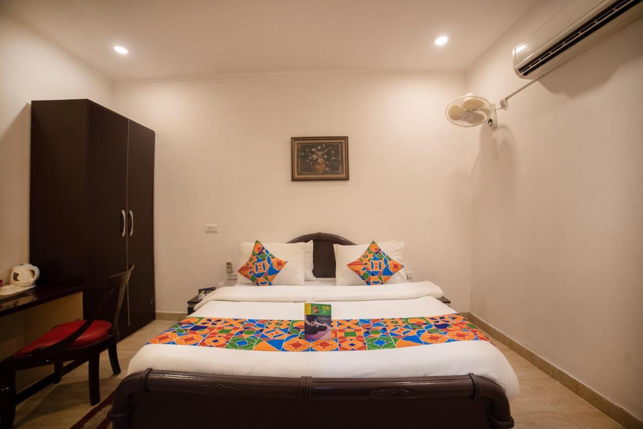 Fabhotel 21 Milestone Delhi Airport Hotel 3*