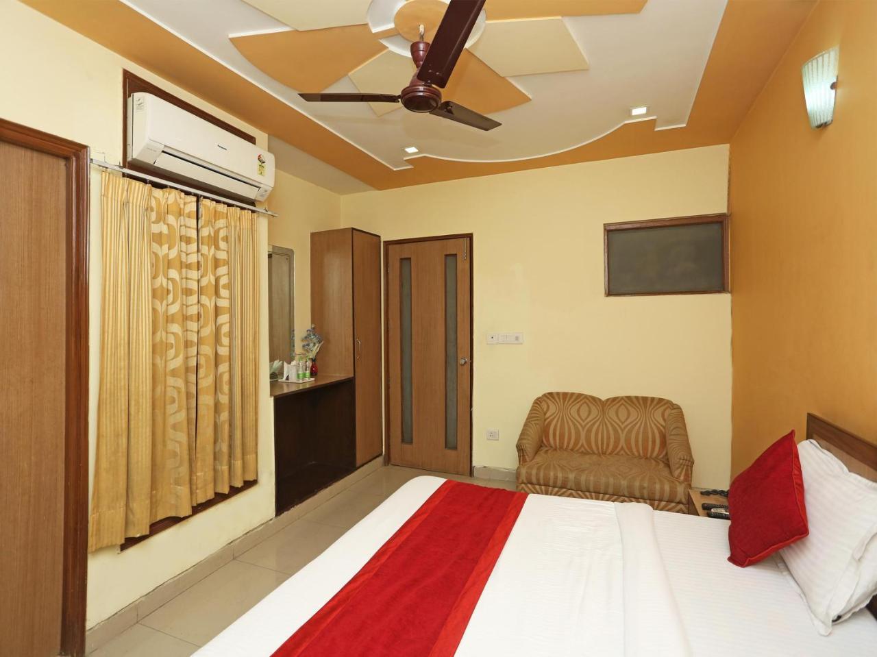 Hotel Airport Ambrosia