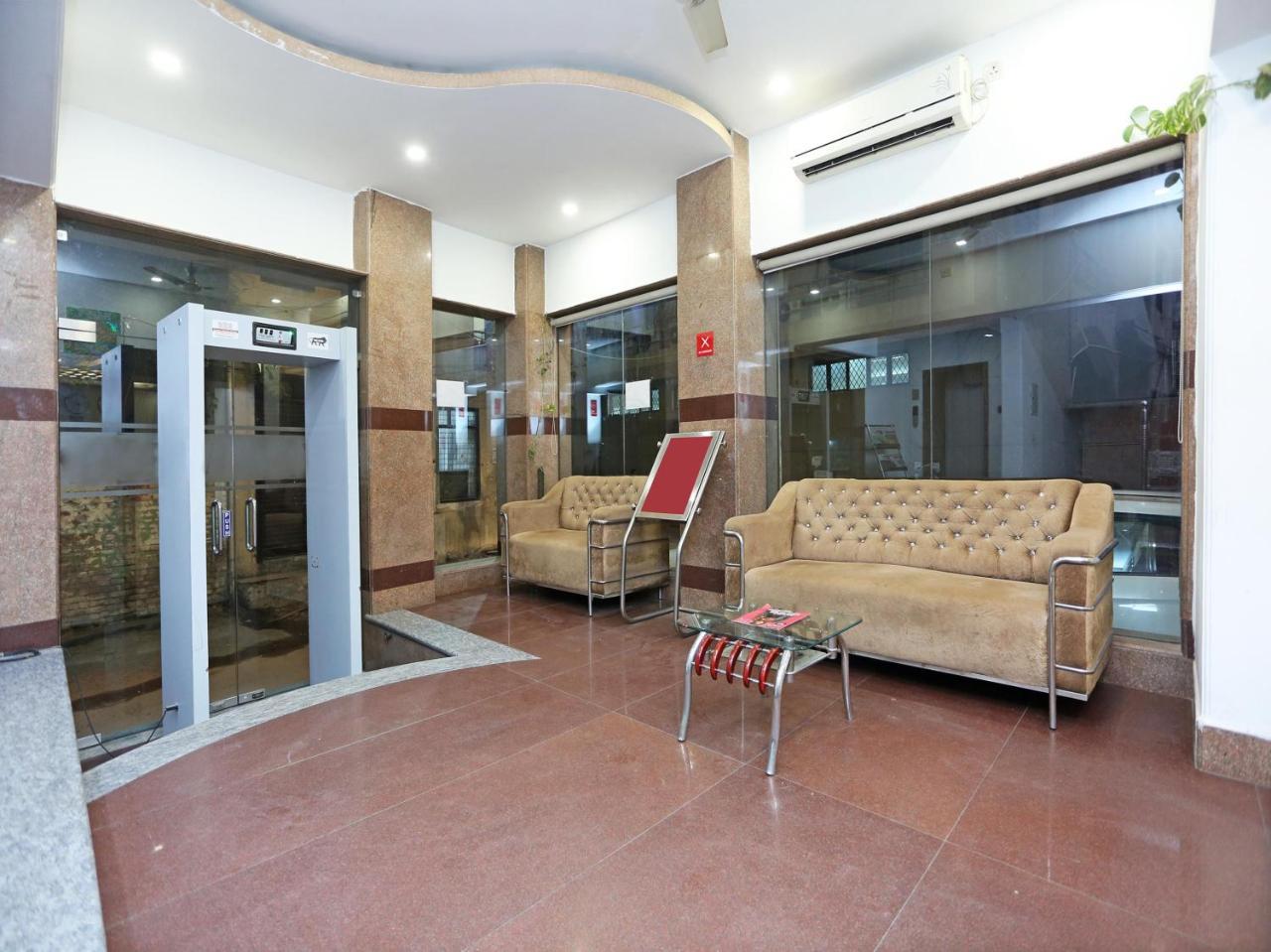 Airport Ambrosia 3*