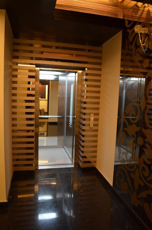 Hotel Metro View