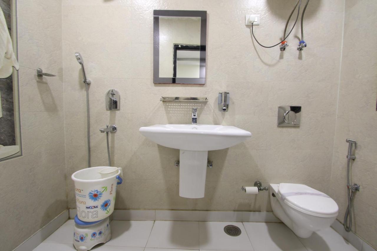 Hotel Hill Palace -near Karol Bagh Metro Station 3*