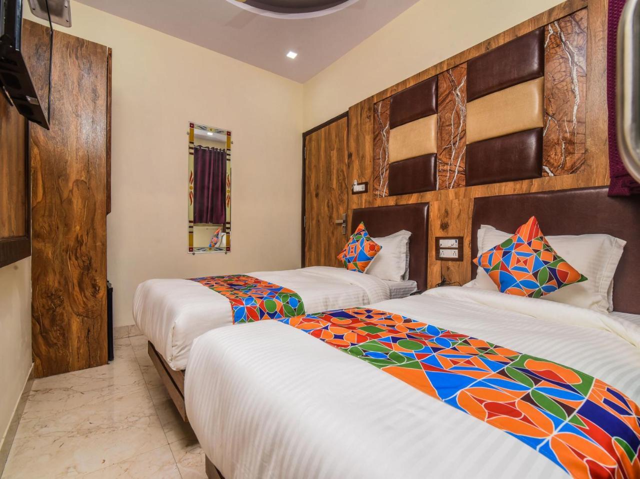 Dollar Hotel 3*