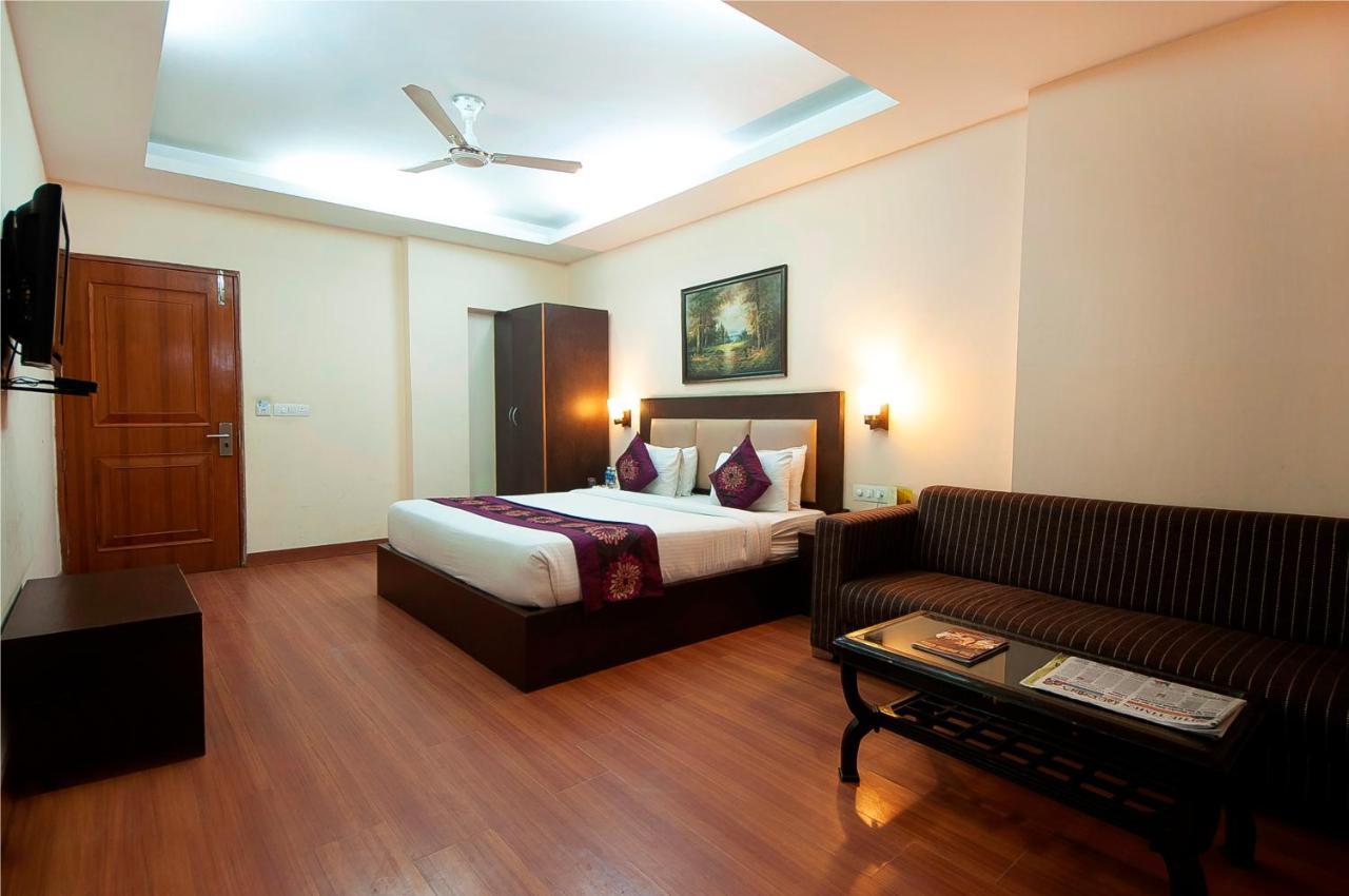 Hotel Fairmint Global 3*